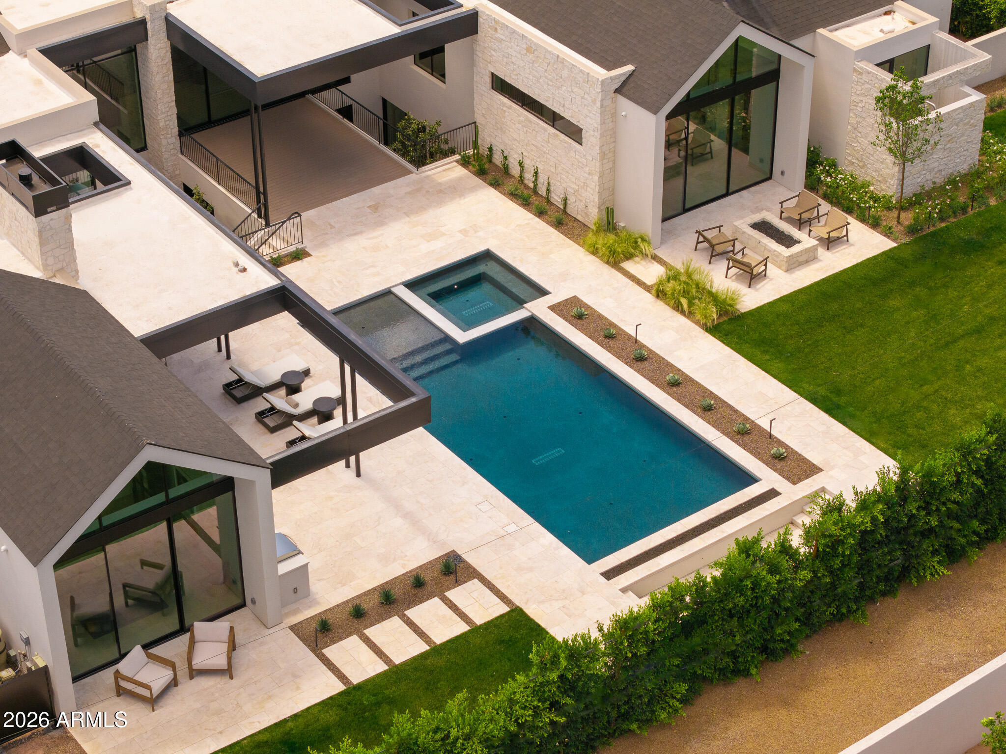 4828 E CALLE DEL MEDIO