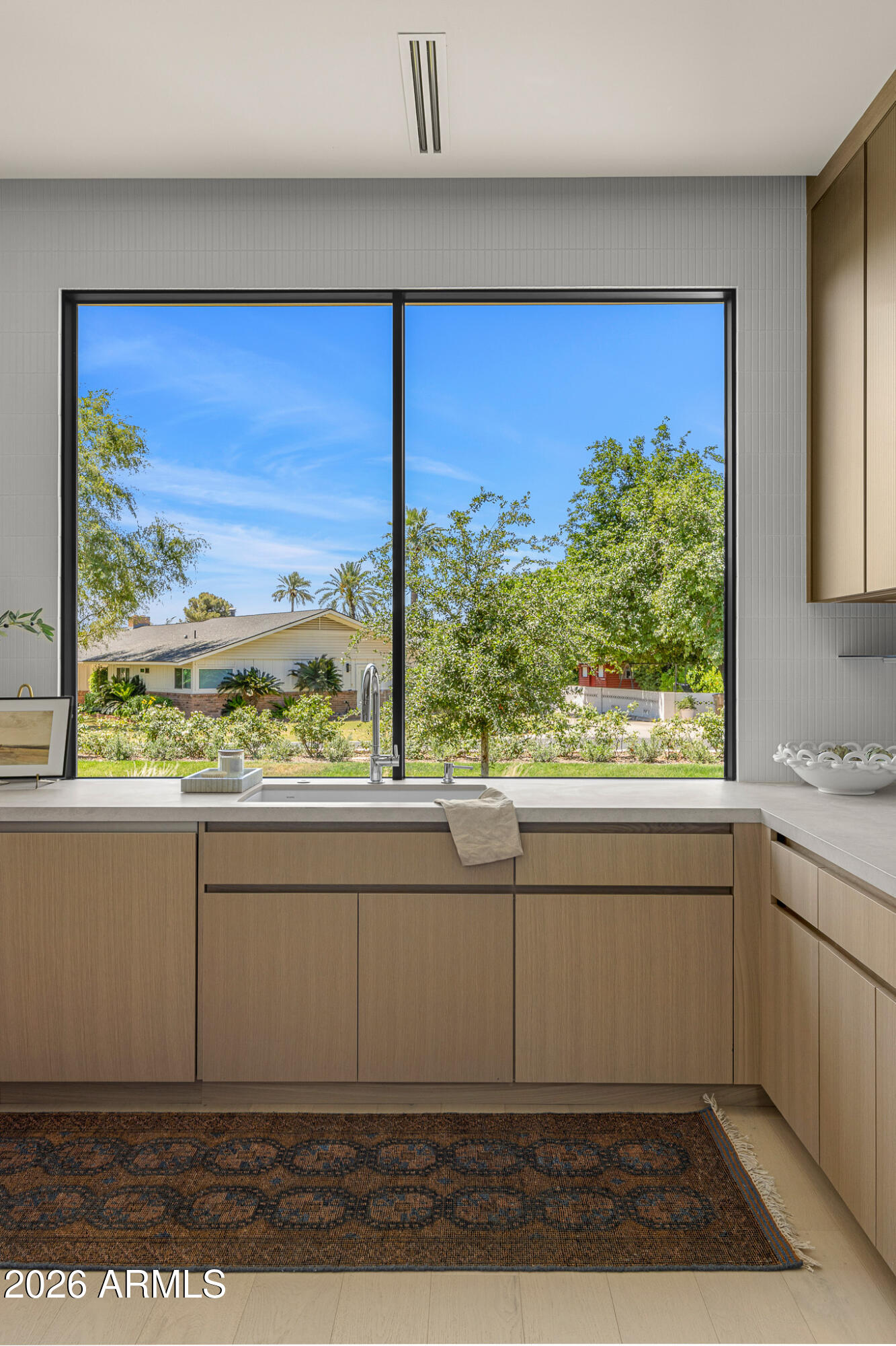 4828 E CALLE DEL MEDIO