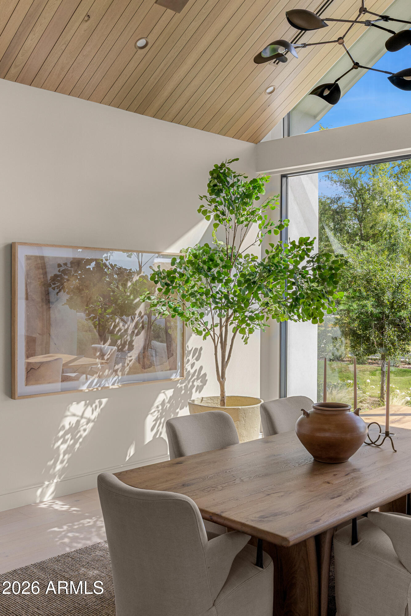 4828 E CALLE DEL MEDIO