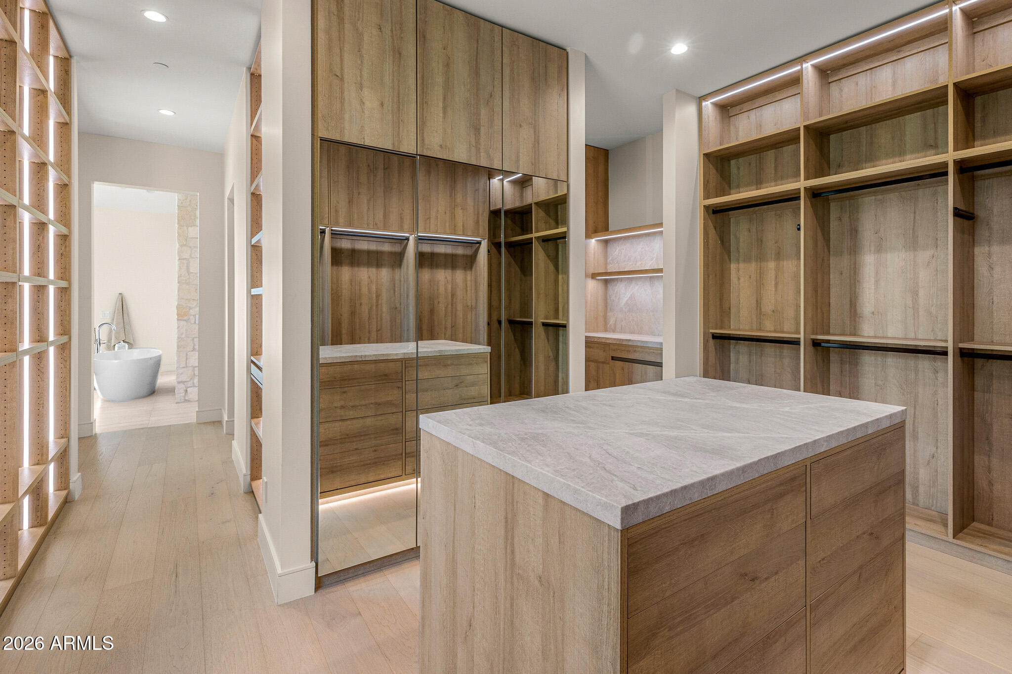 4828 E CALLE DEL MEDIO