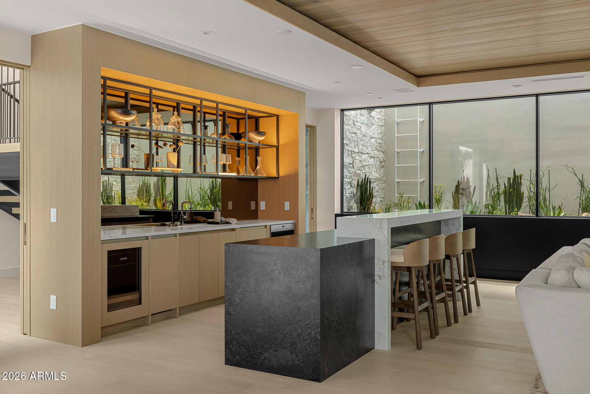 4828 E CALLE DEL MEDIO