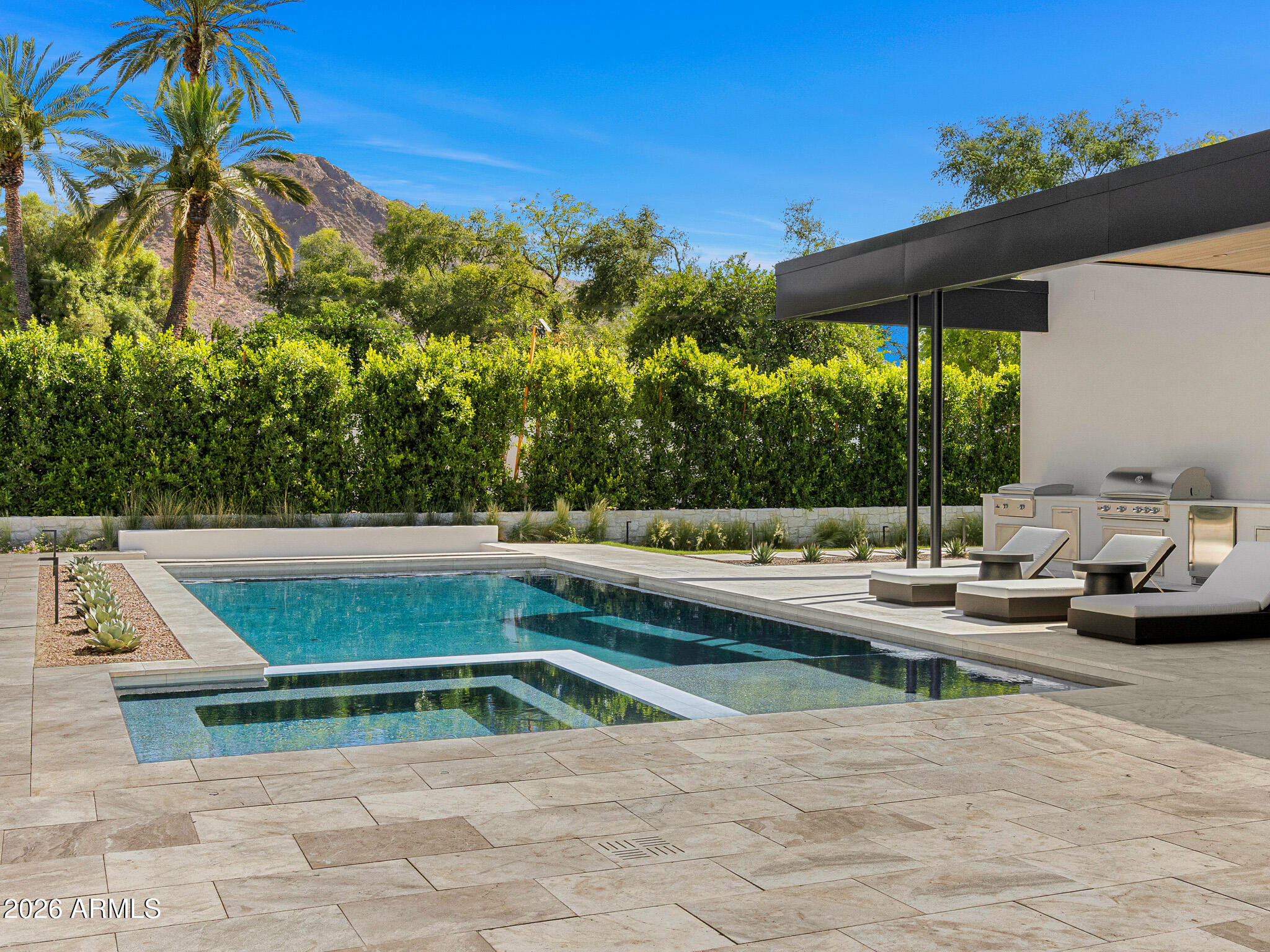 4828 E CALLE DEL MEDIO