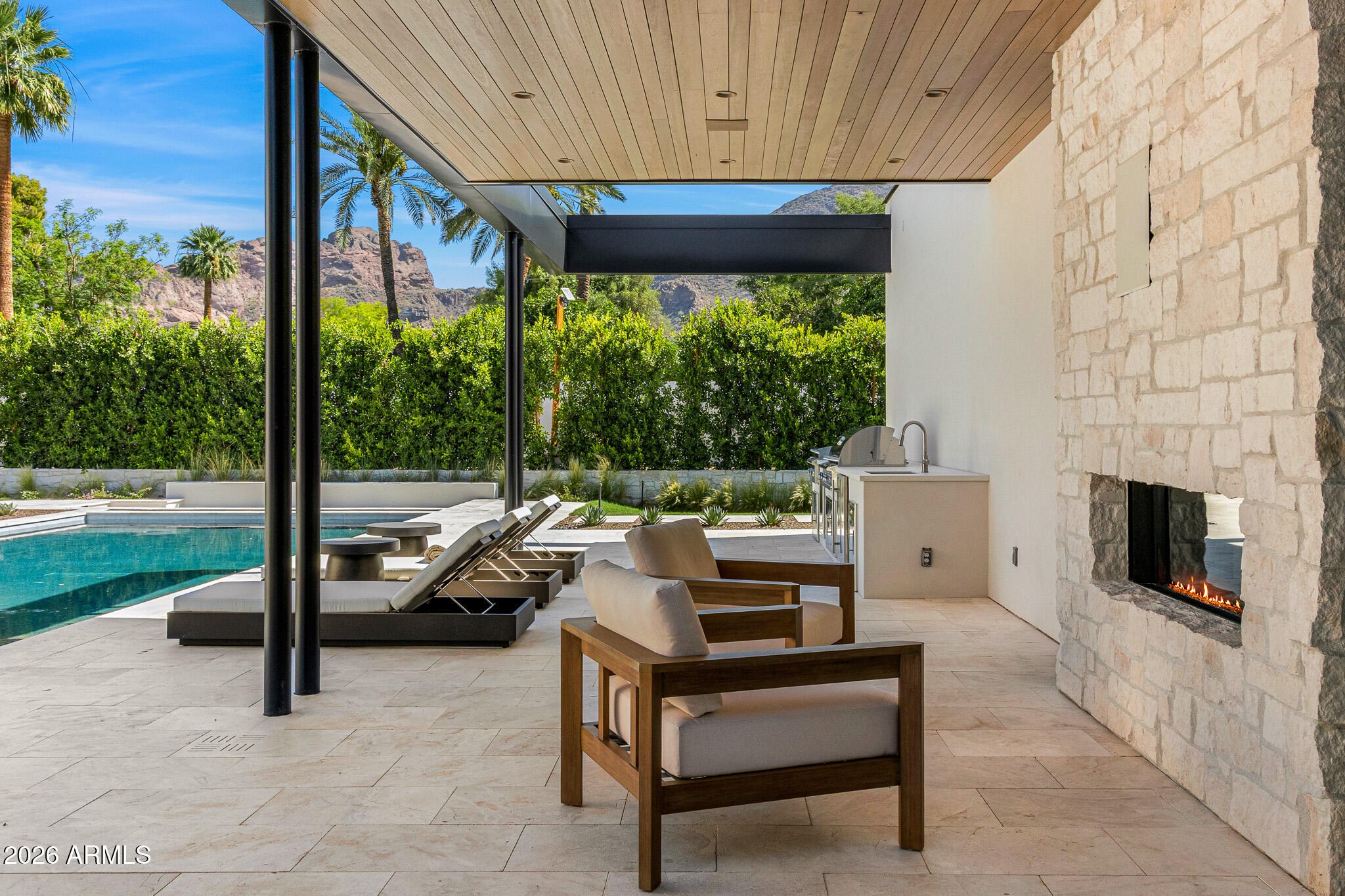 4828 E CALLE DEL MEDIO