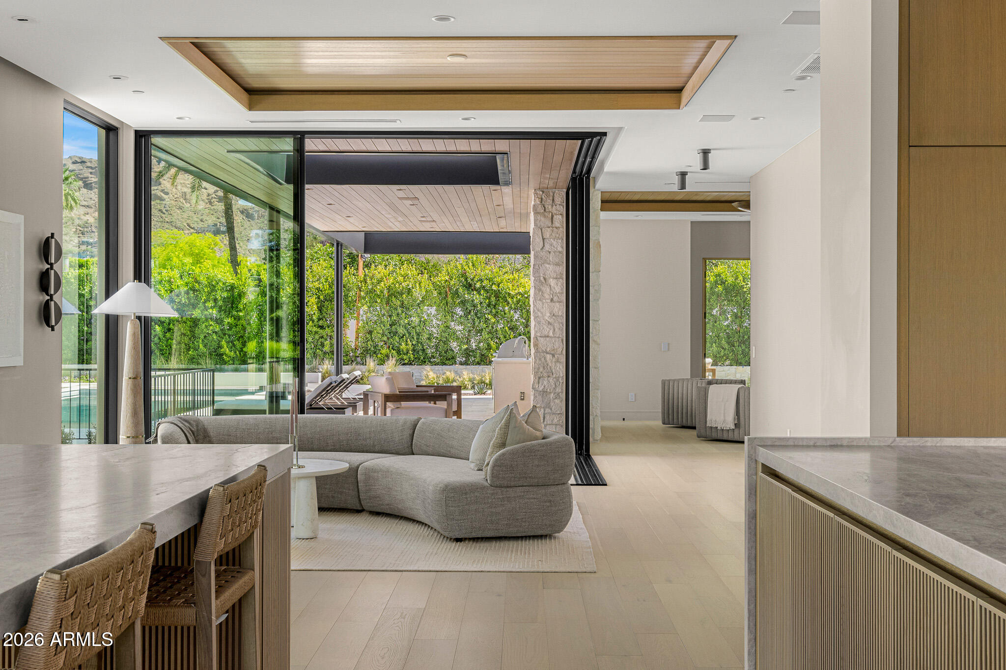 4828 E CALLE DEL MEDIO