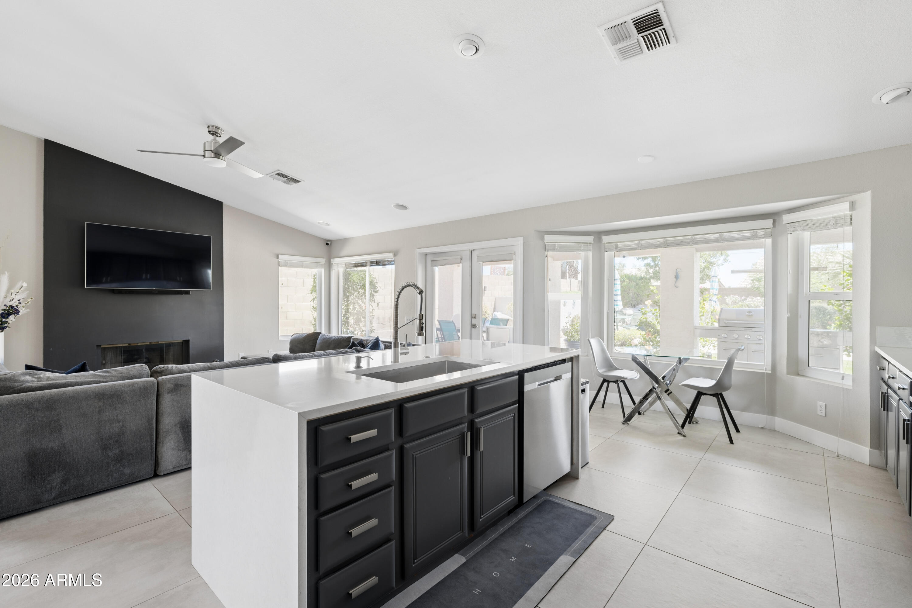 14651 S 25TH Place