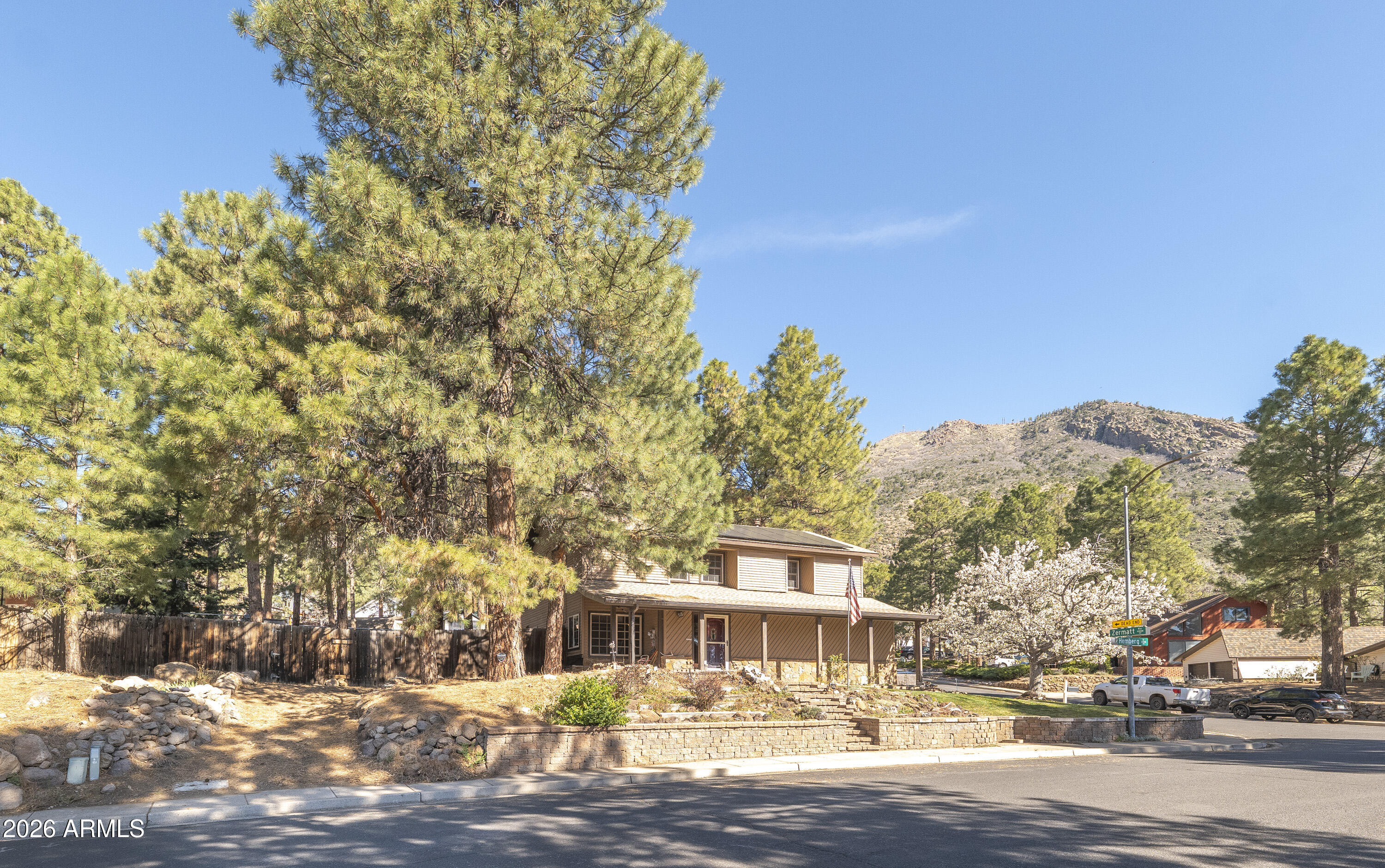 4001 N Zermatt Way