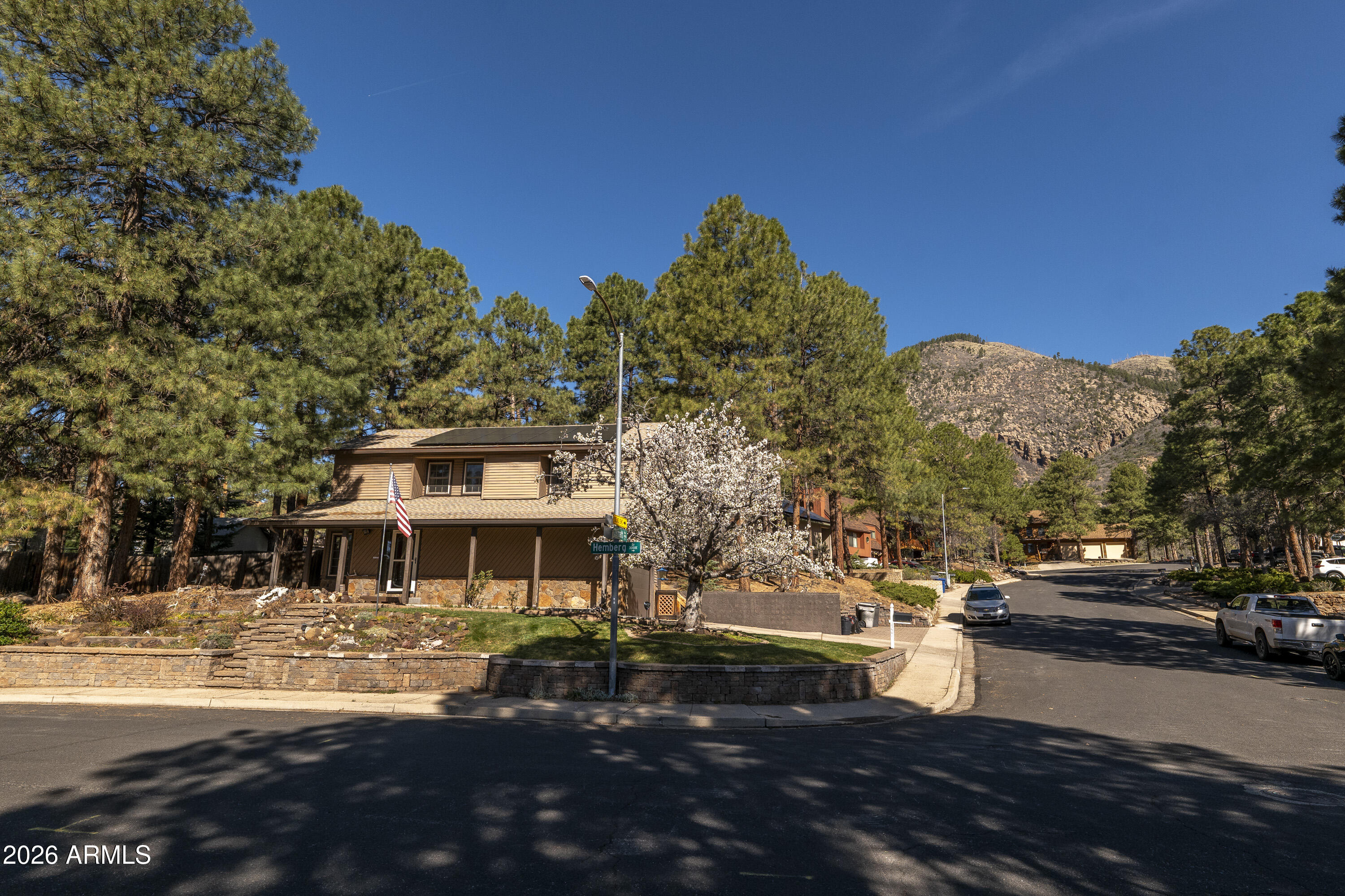 4001 N Zermatt Way