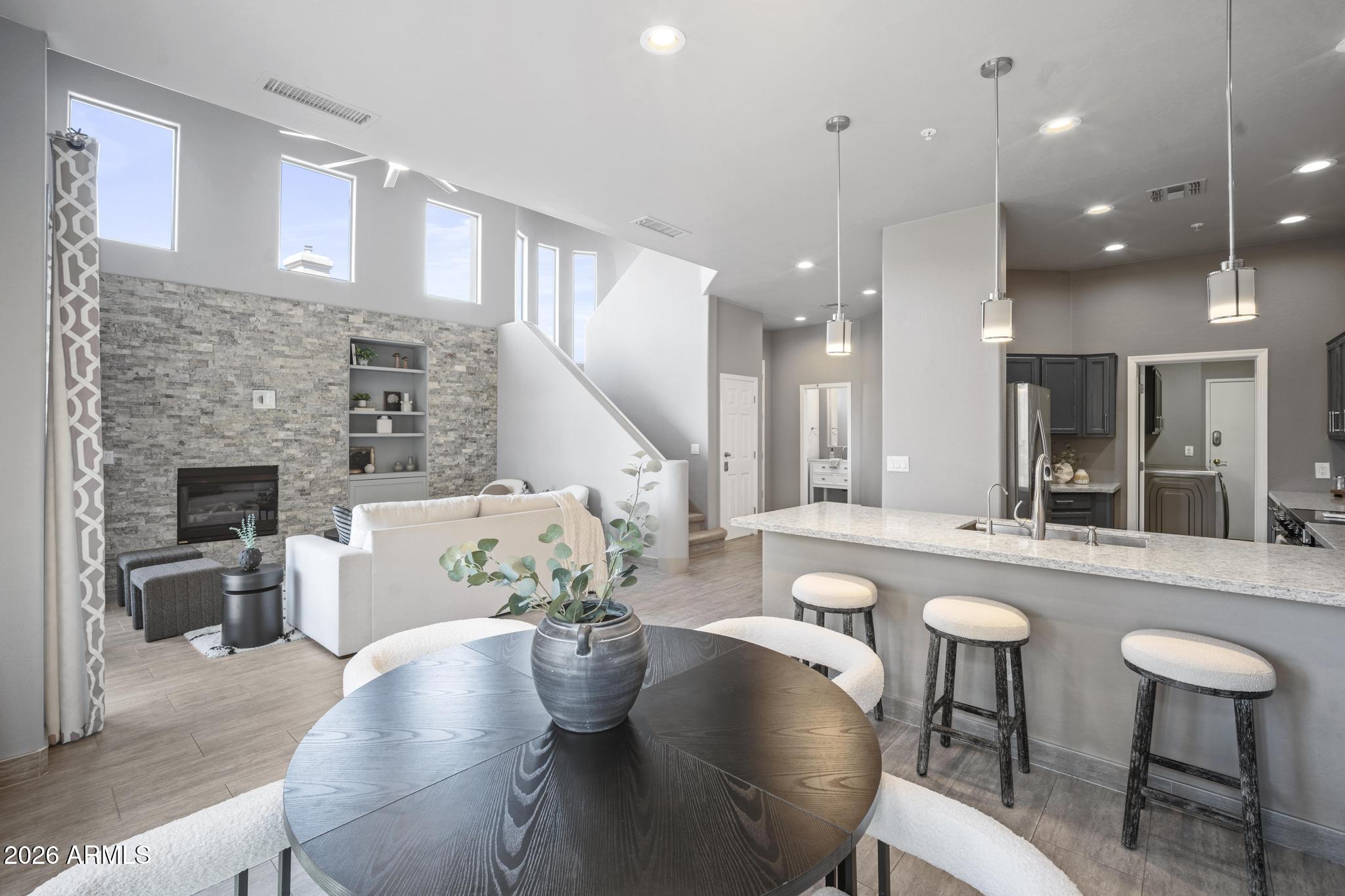 16420 N THOMPSON PEAK Parkway 1122