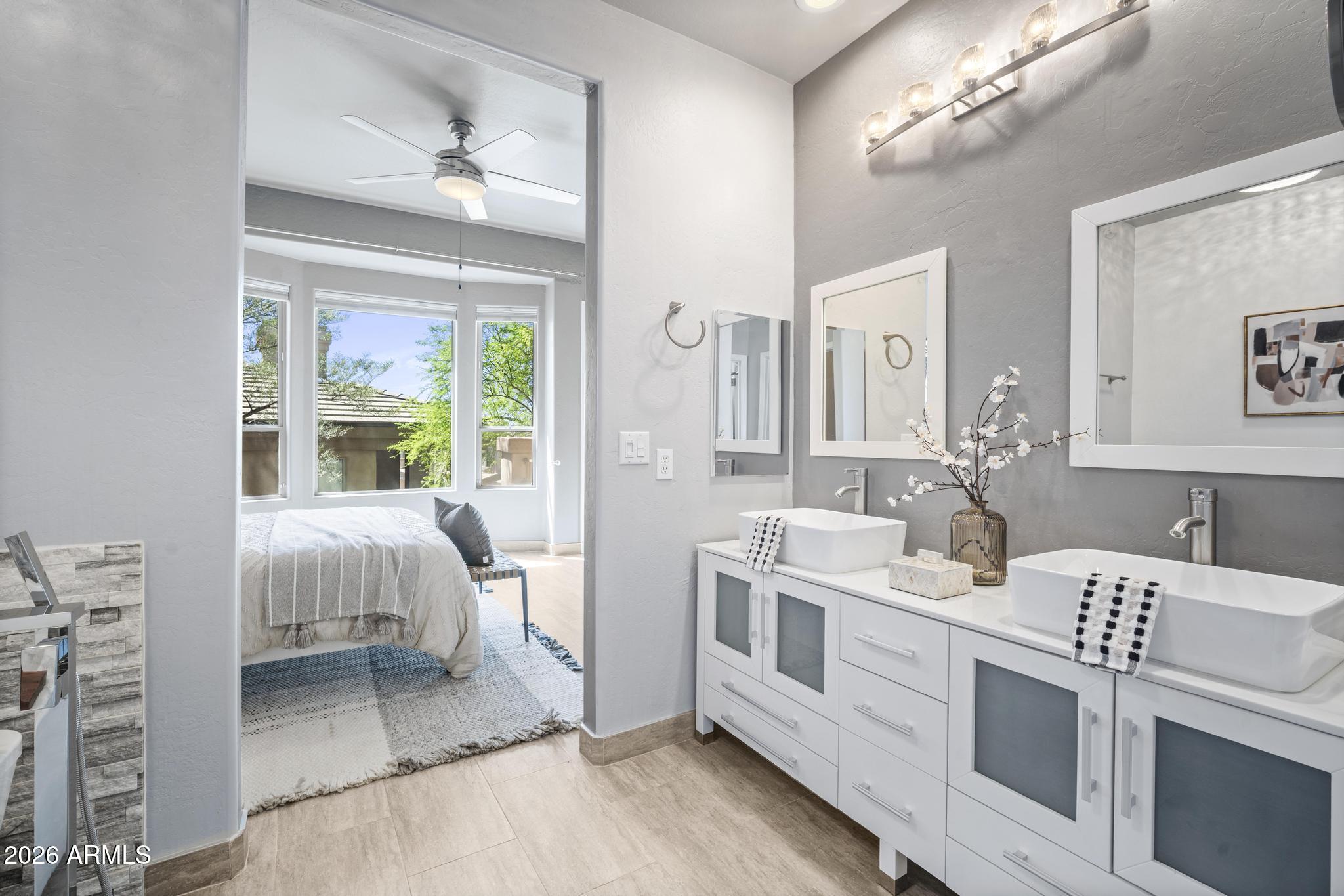 16420 N THOMPSON PEAK Parkway 1122