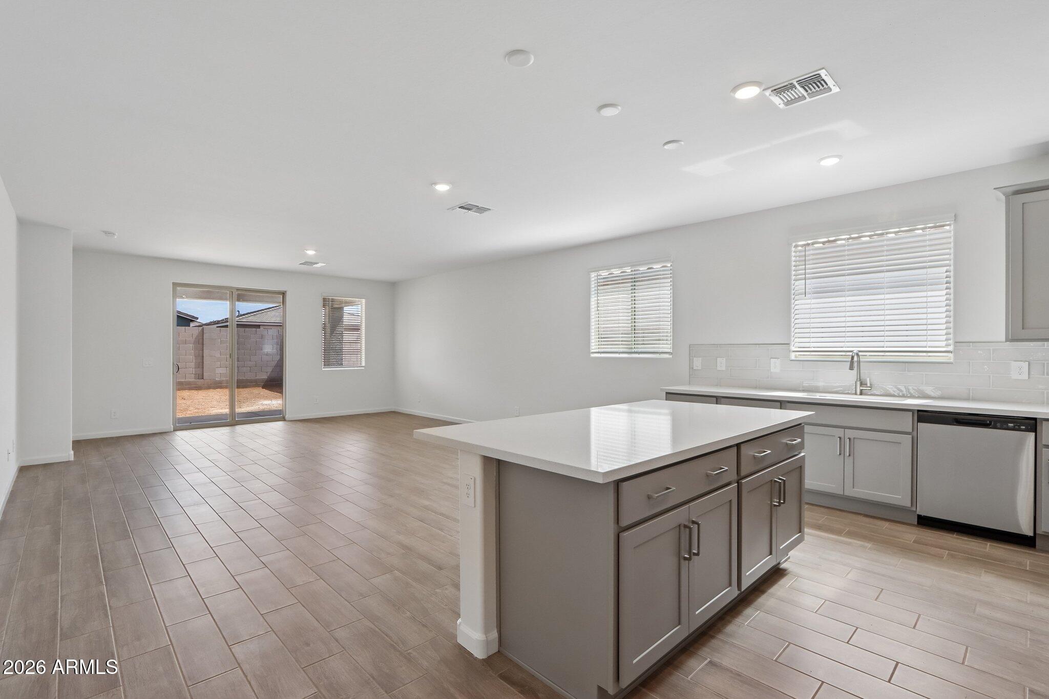9544 W GABY Road