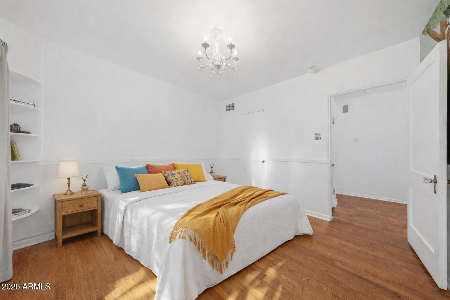 1555 E CHEERY LYNN Road