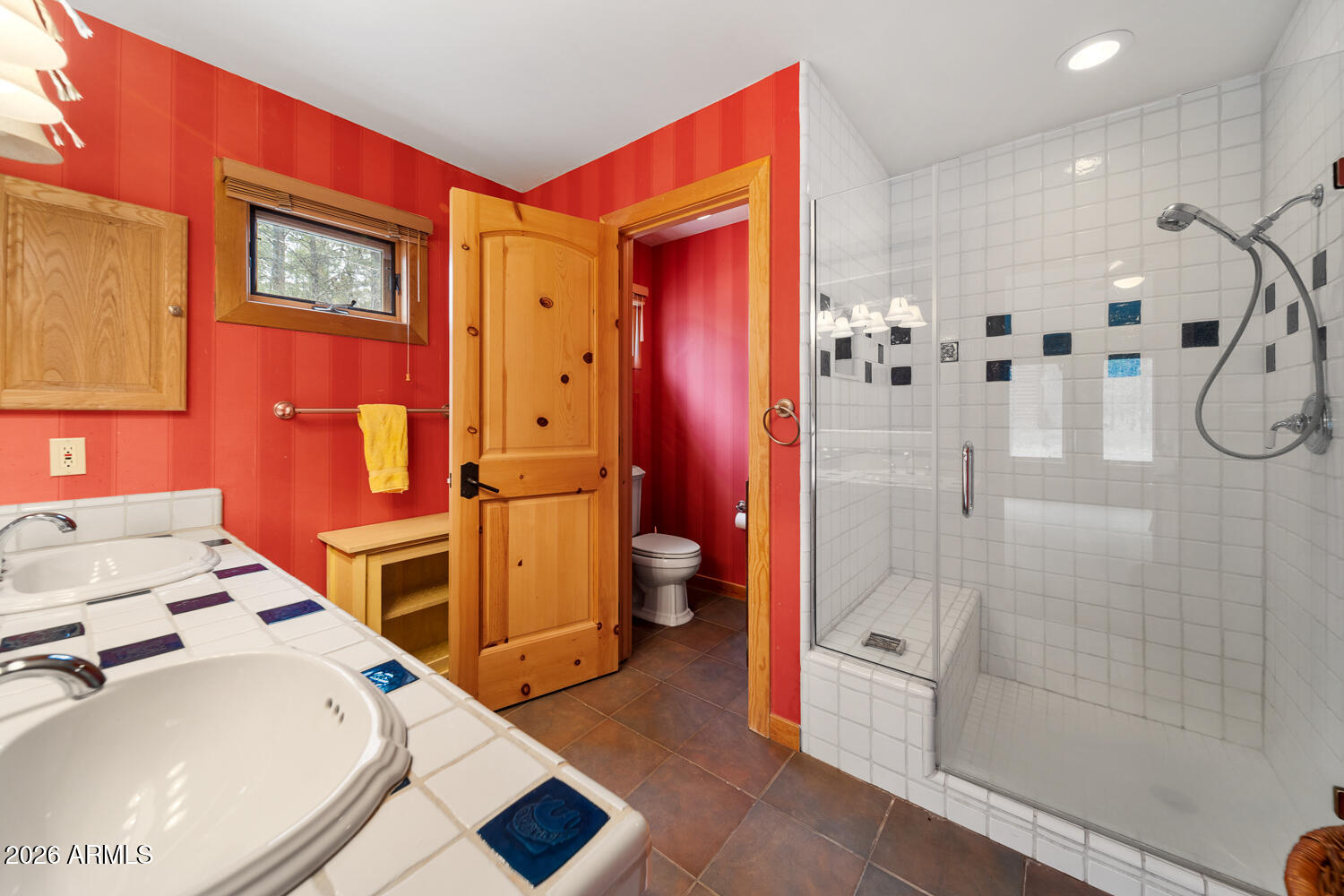 2539 BUTTERFLY Lane