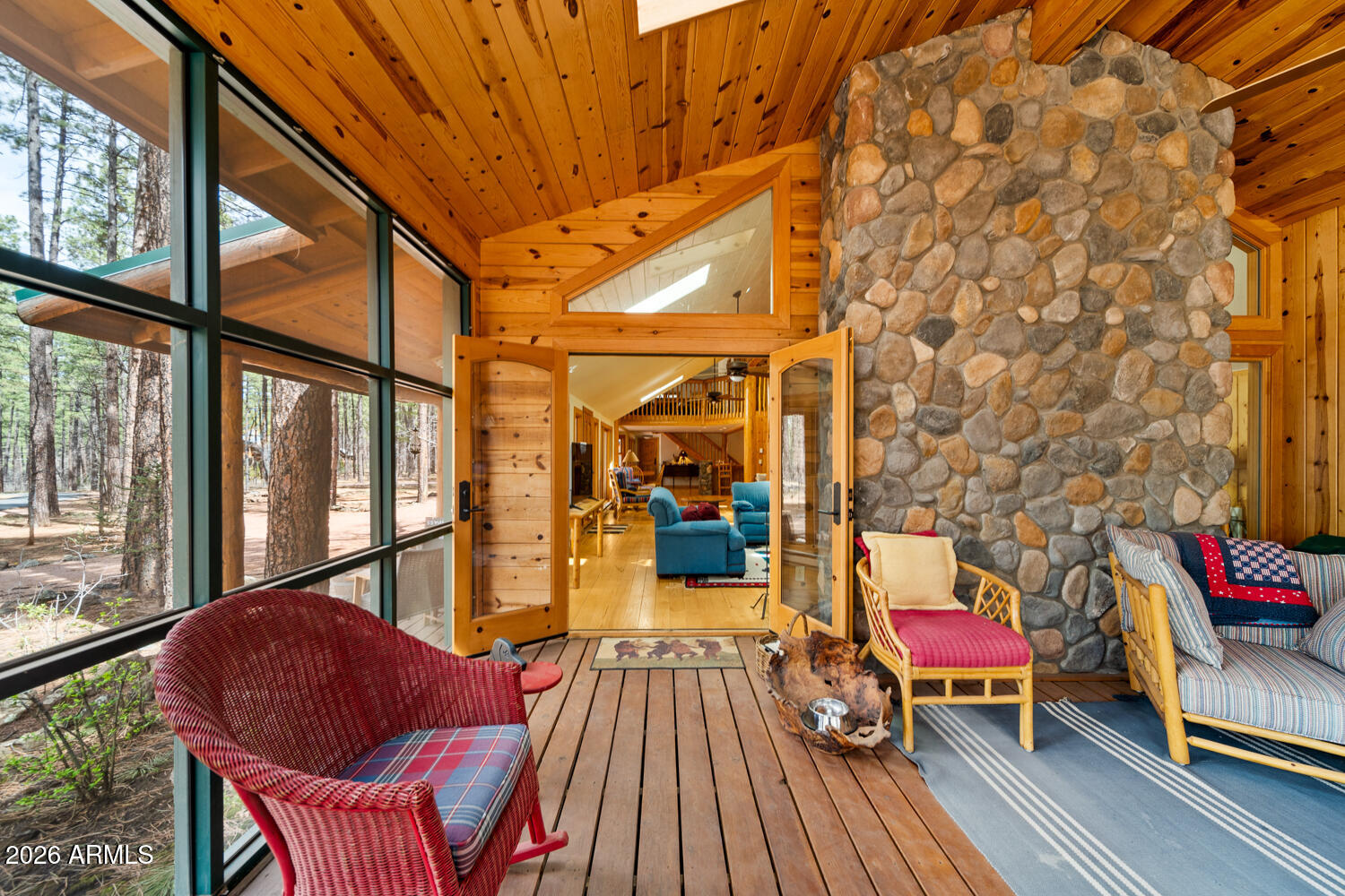 2539 BUTTERFLY Lane