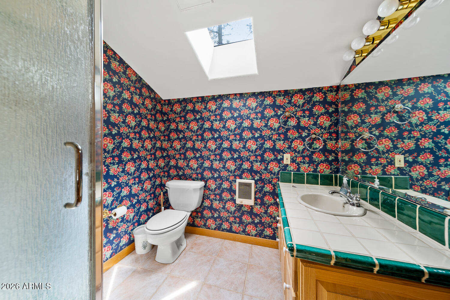2539 BUTTERFLY Lane
