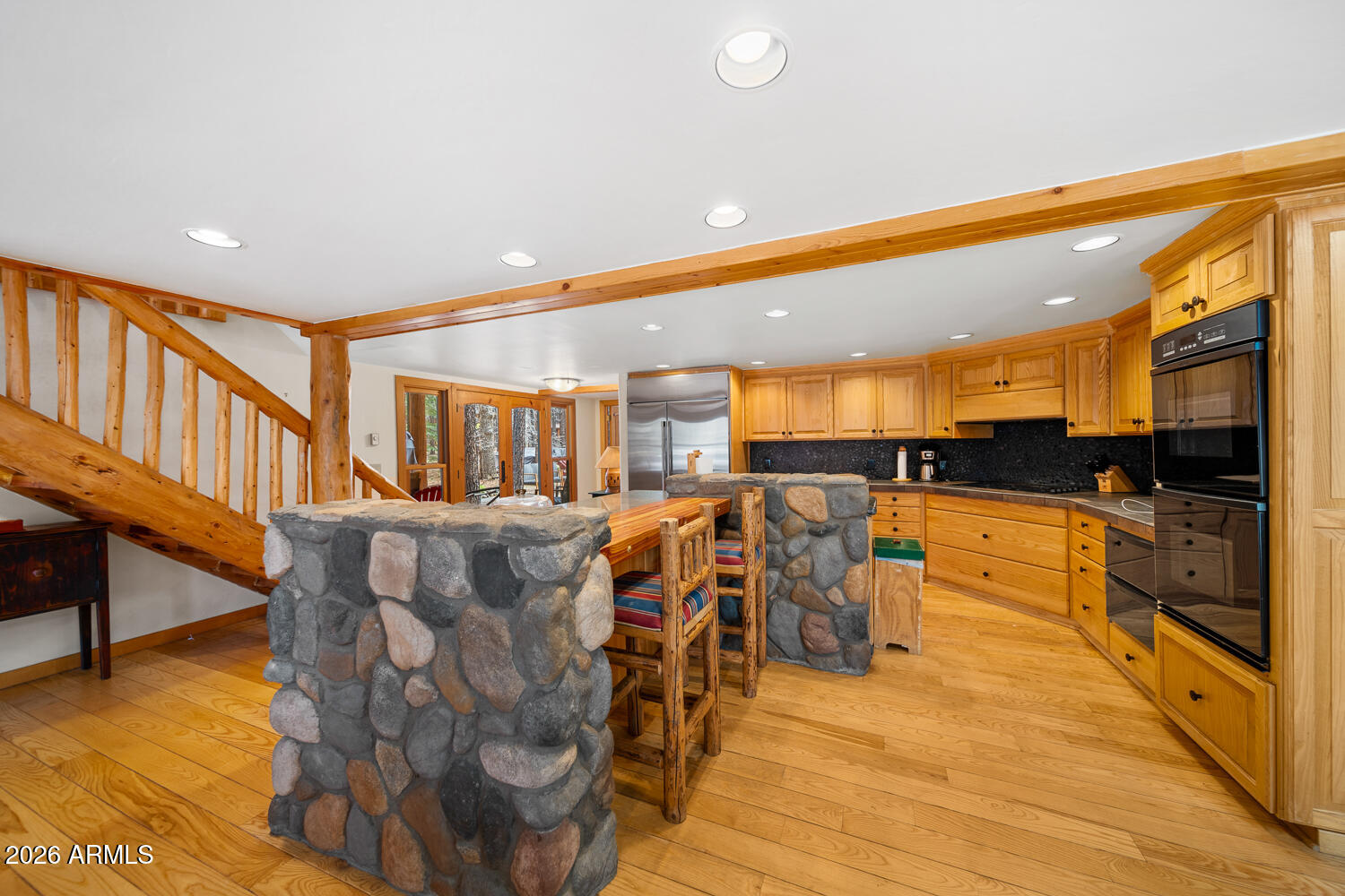 2539 BUTTERFLY Lane