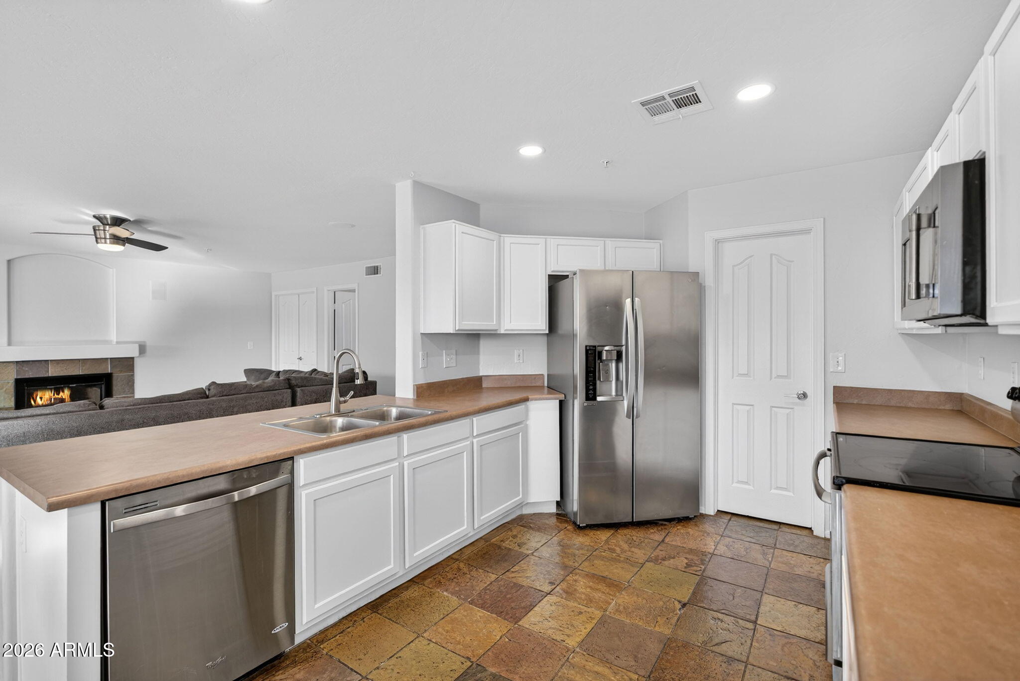 7474 E CHRISTMAS CHOLLA Drive