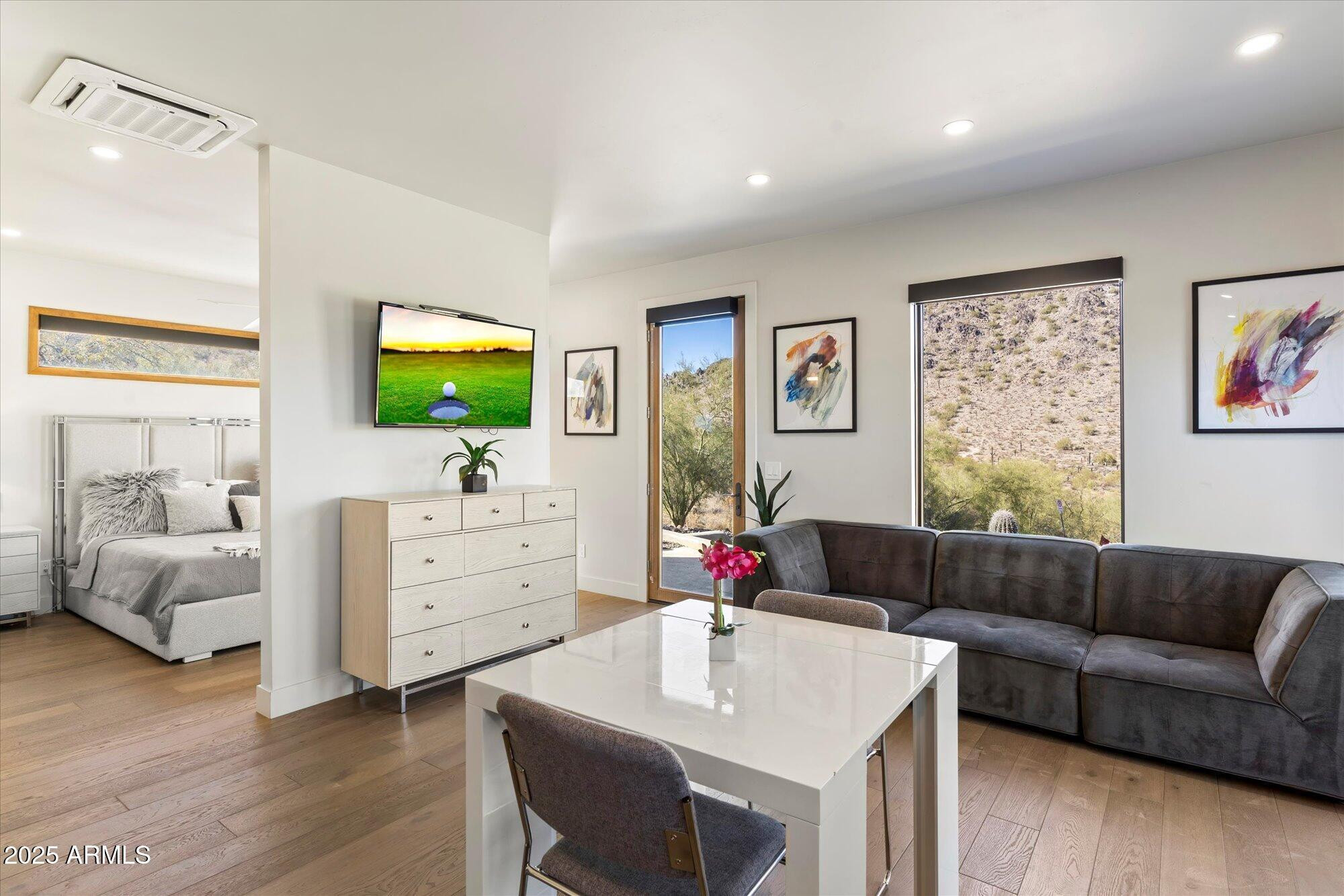 4401 E Sunset Drive