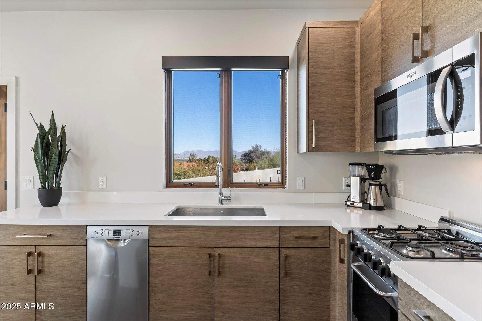 4401 E Sunset Drive