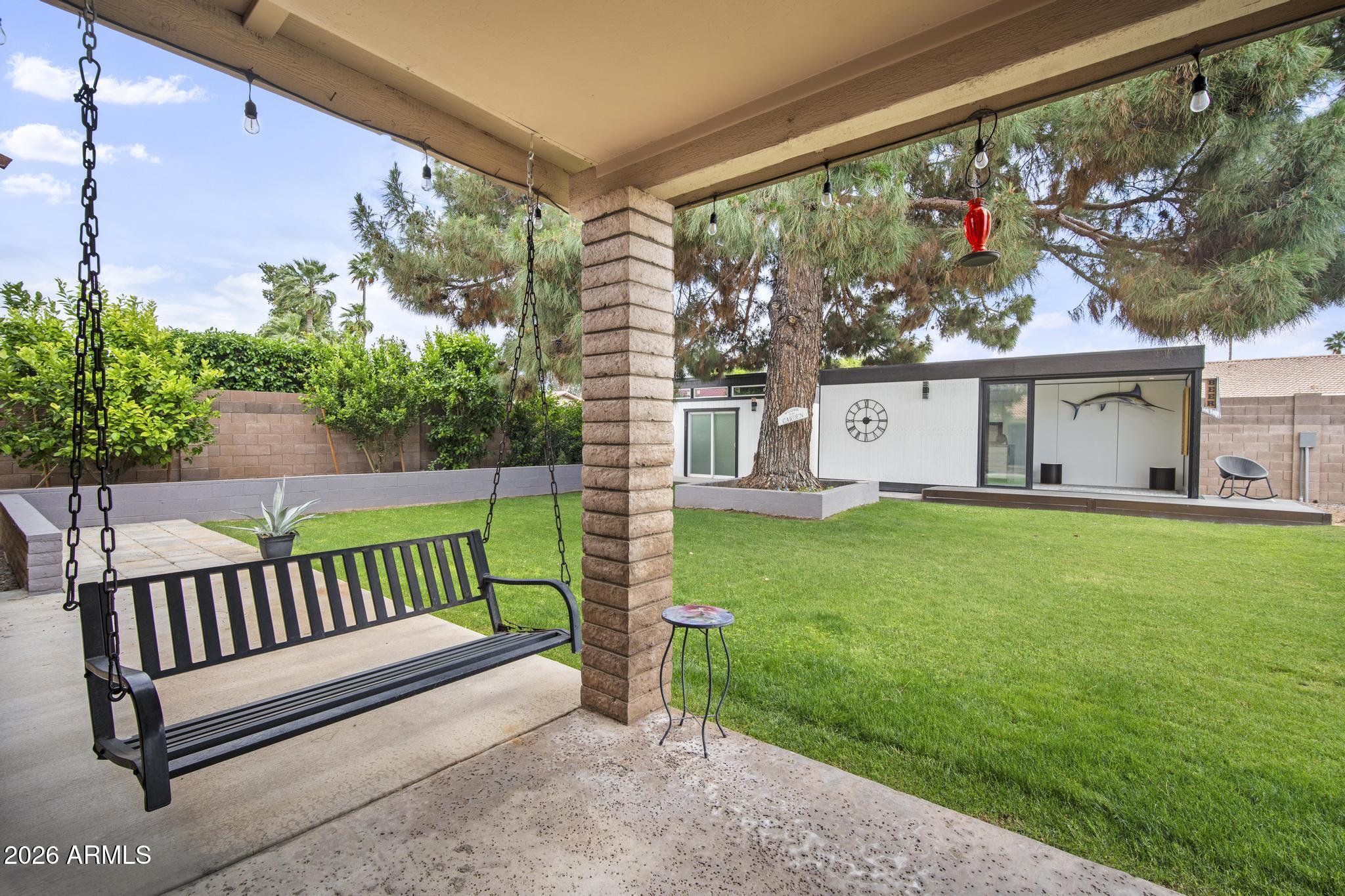 409 E CAROL ANN Way