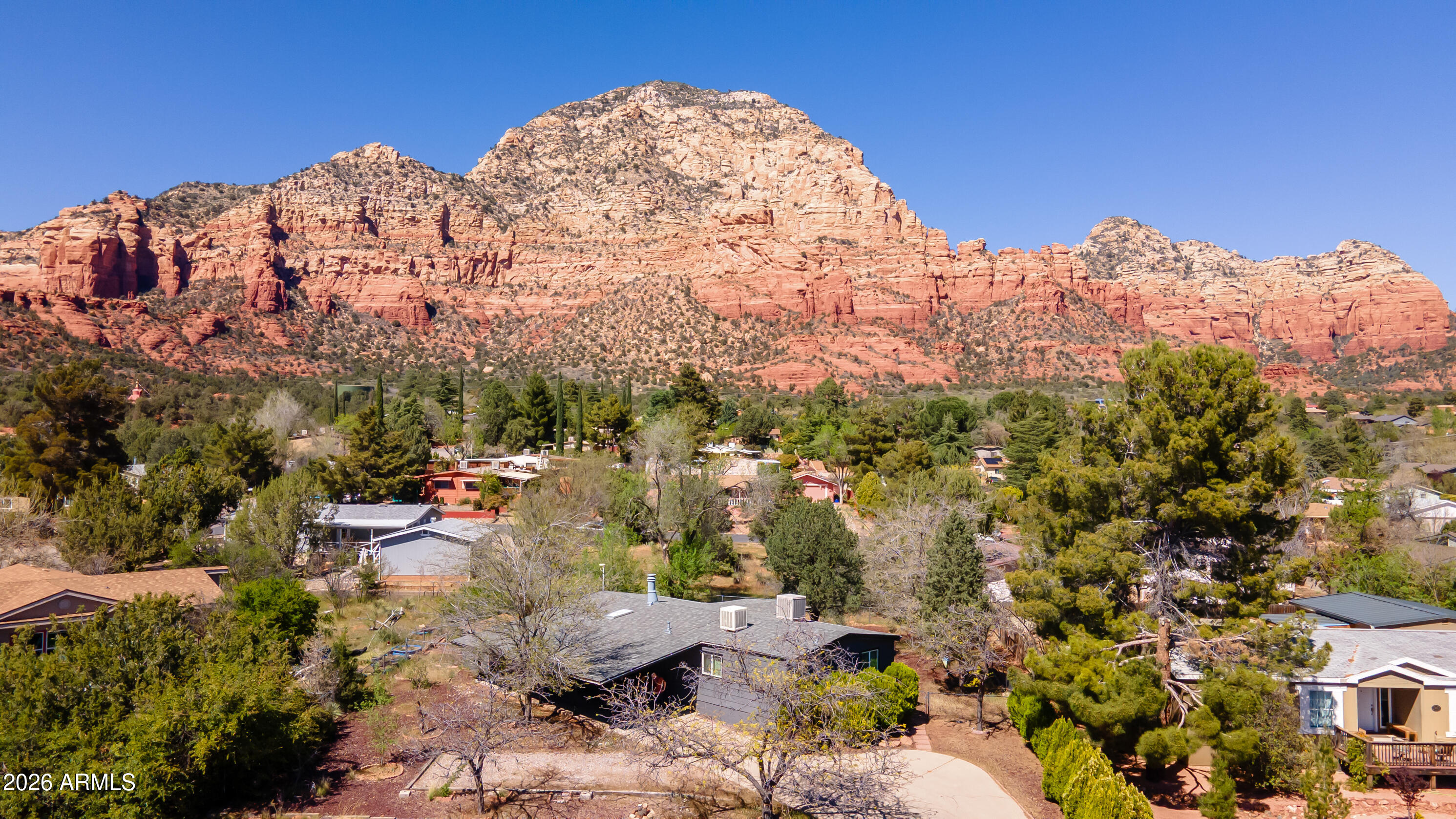 2570 BLUE HORIZON Road
