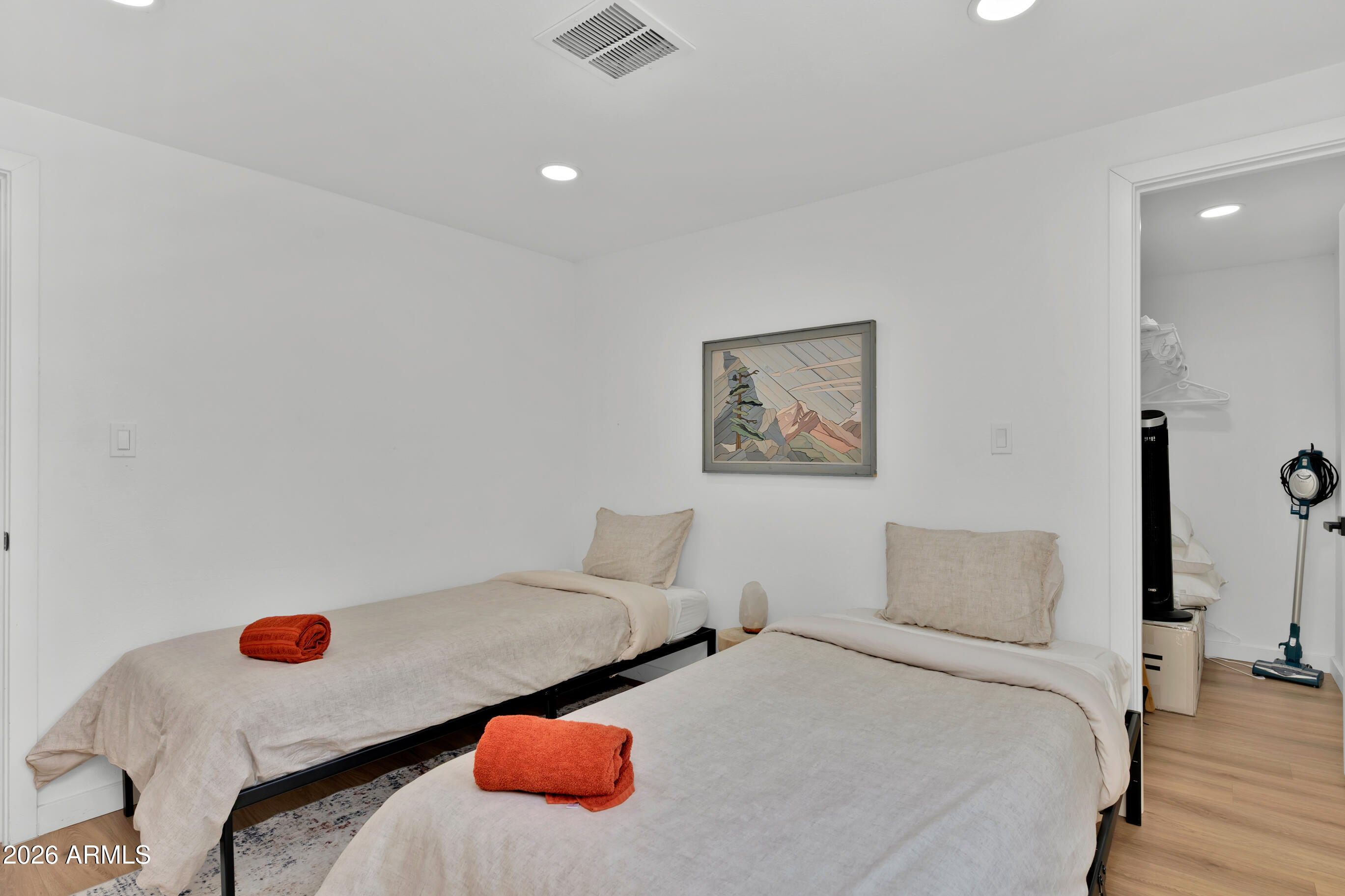 2570 BLUE HORIZON Road
