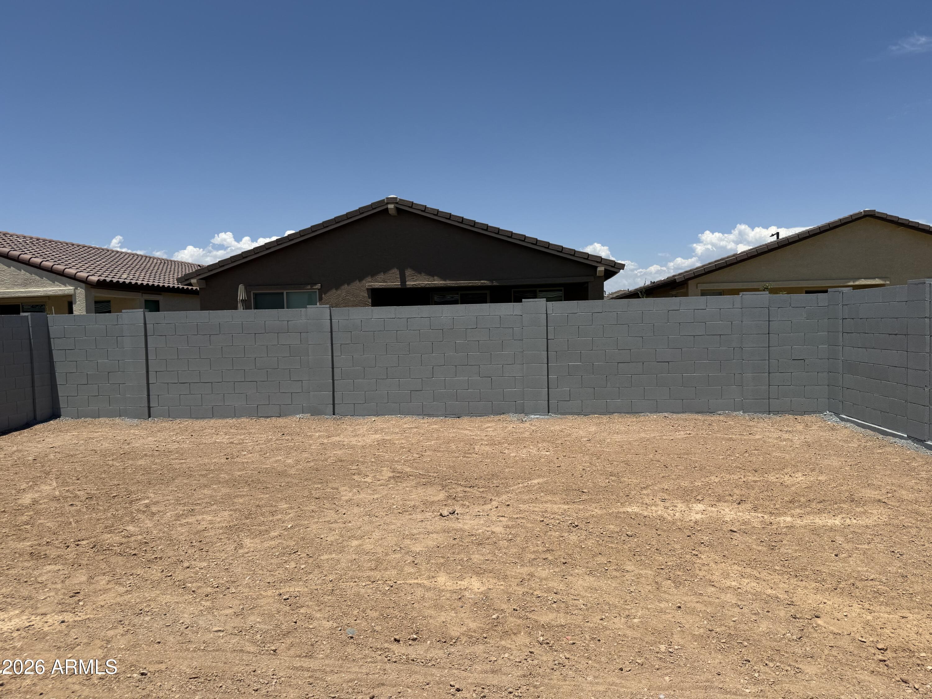 18236 W AVENIDA DEL SOL