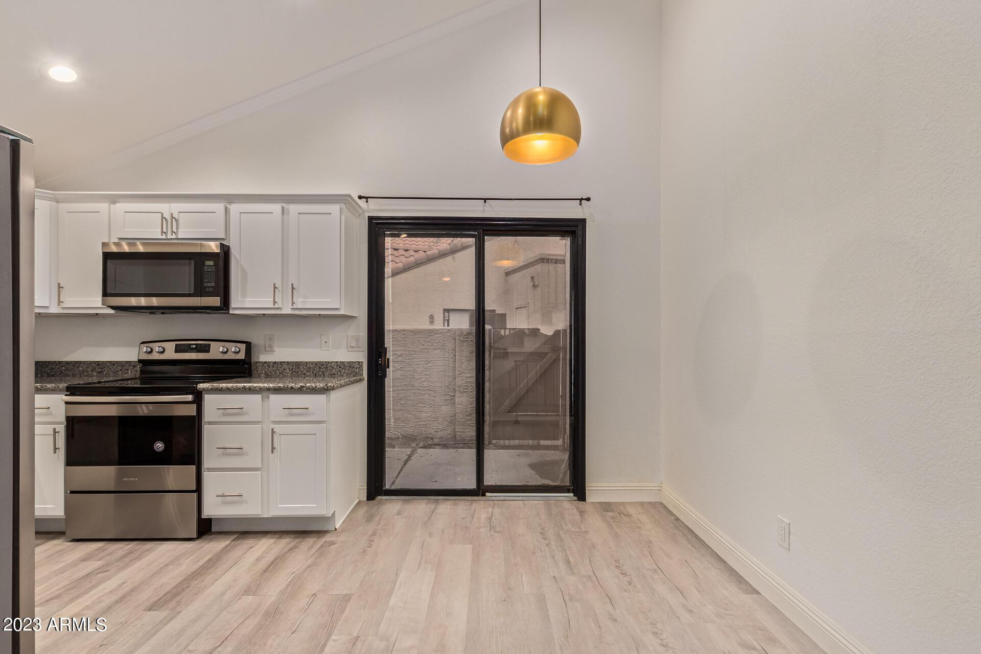 5704 E AIRE LIBRE Avenue 1084