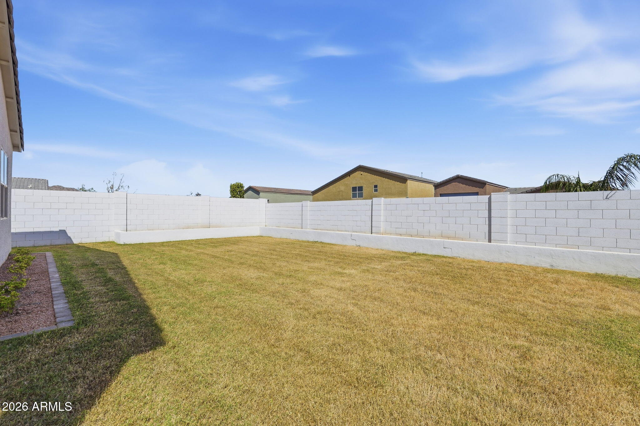 4548 W SWEETBUSH Way