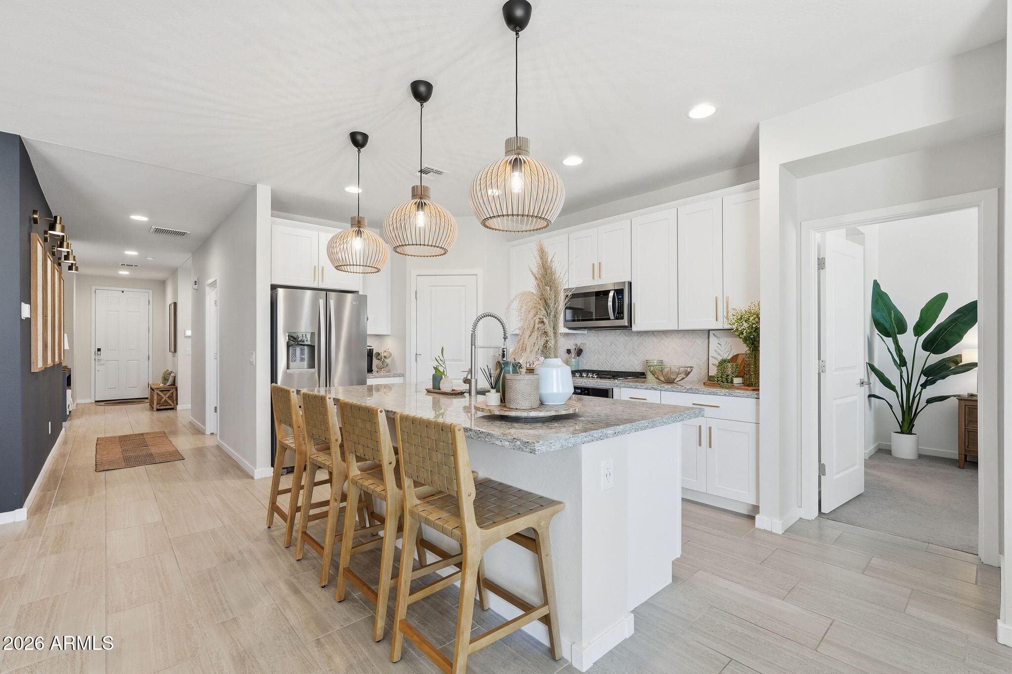 4548 W SWEETBUSH Way