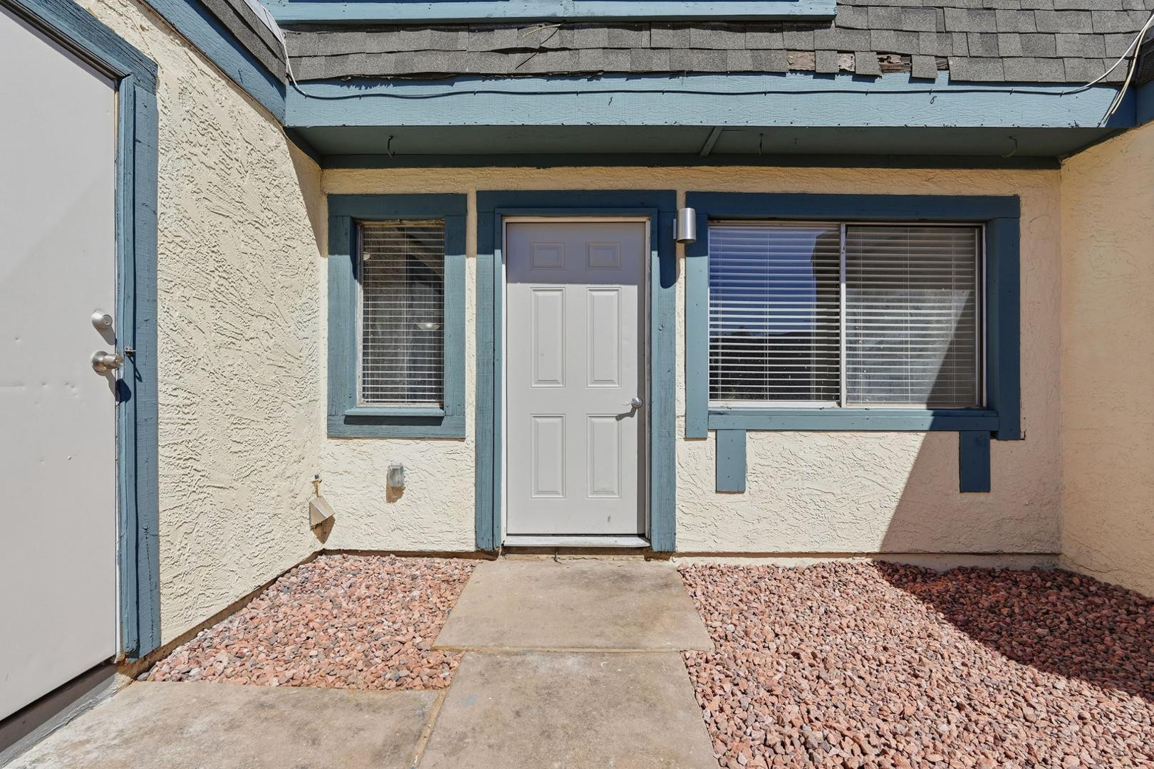 8053 N 32ND Drive