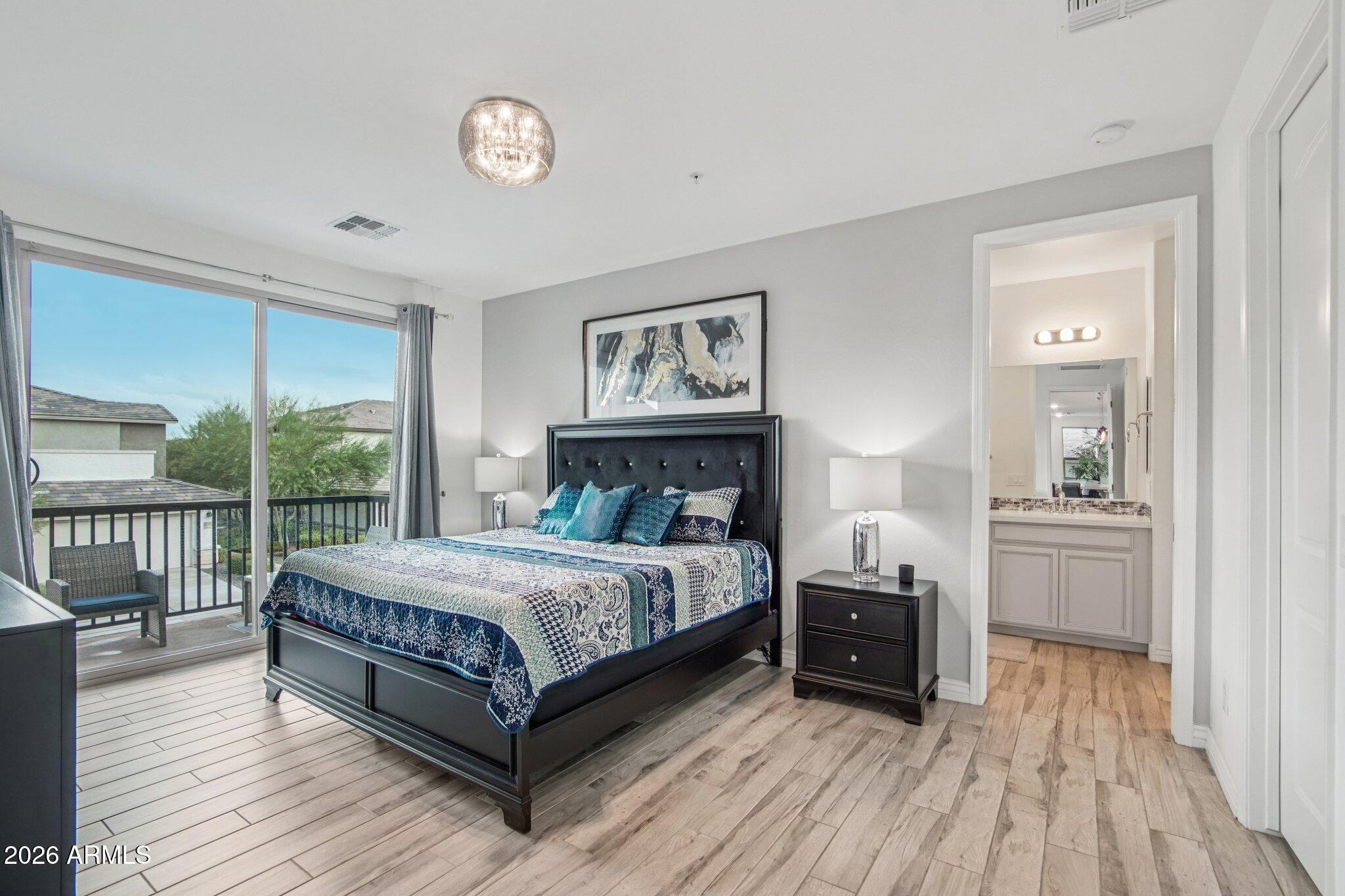 5100 E RANCHO PALOMA Drive 2072