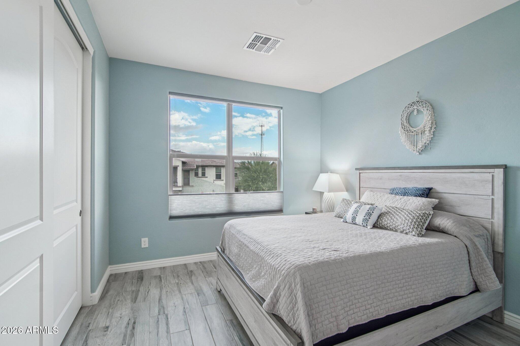 5100 E RANCHO PALOMA Drive 2072