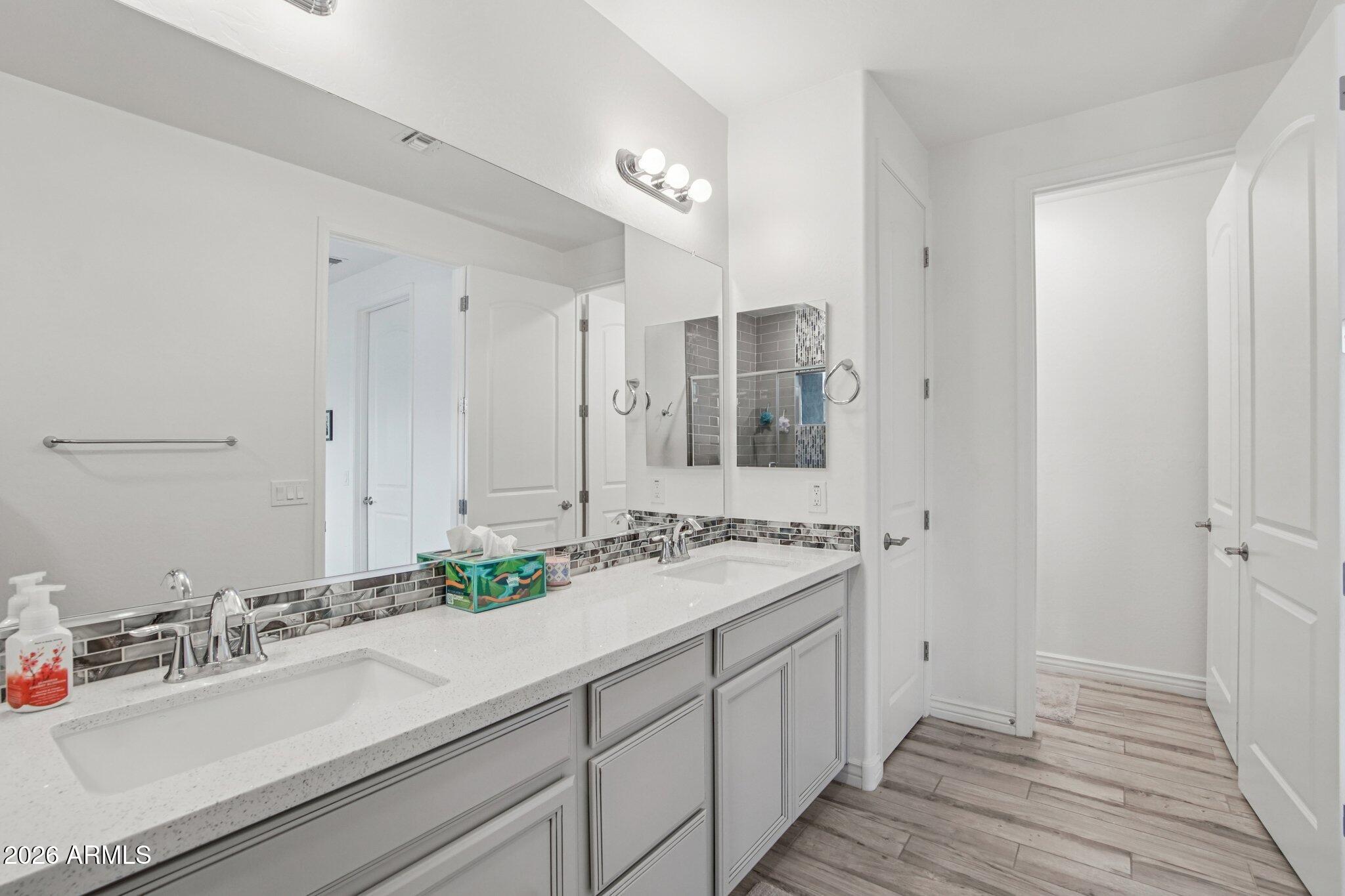 5100 E RANCHO PALOMA Drive 2072