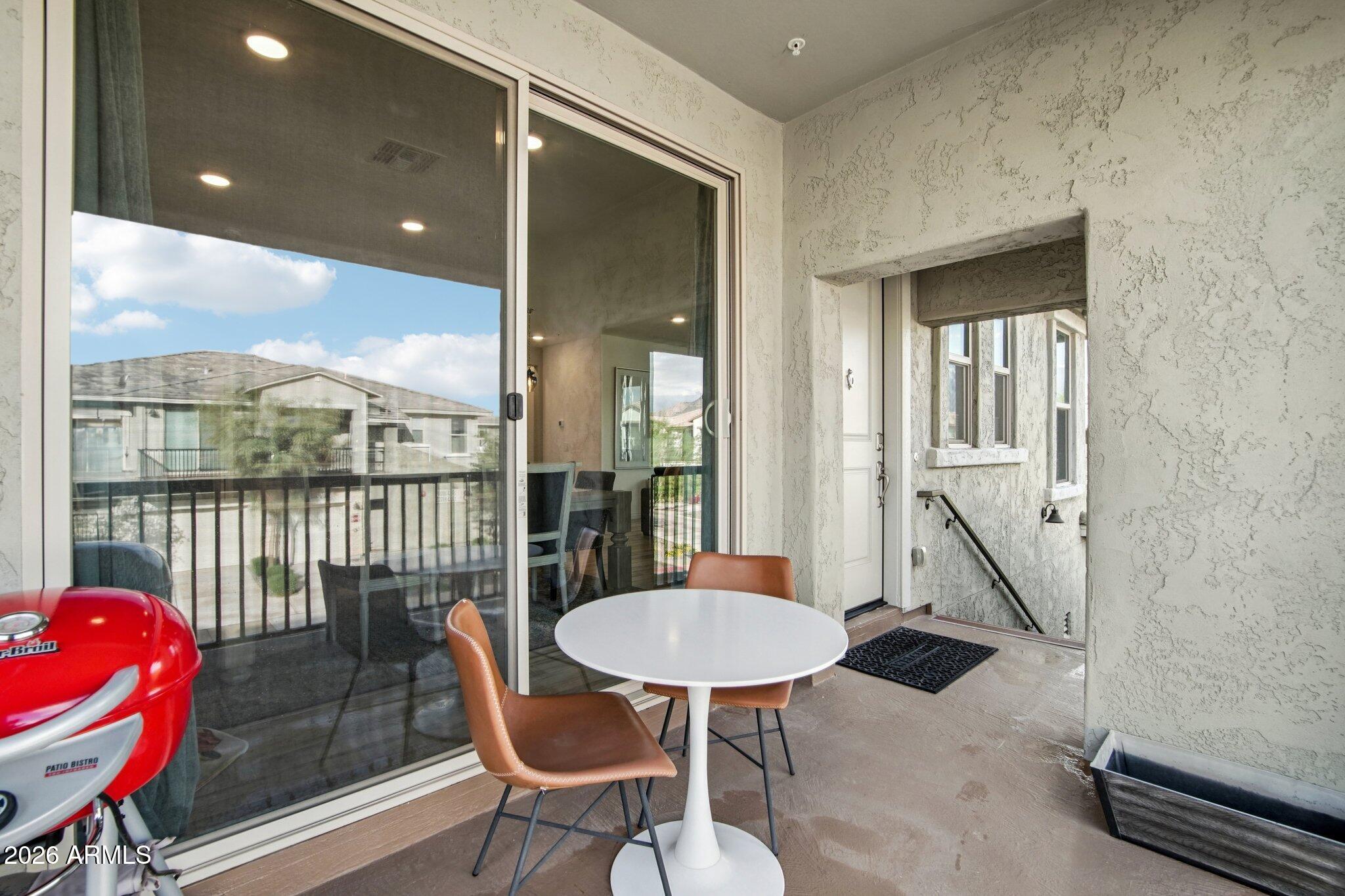 5100 E RANCHO PALOMA Drive 2072