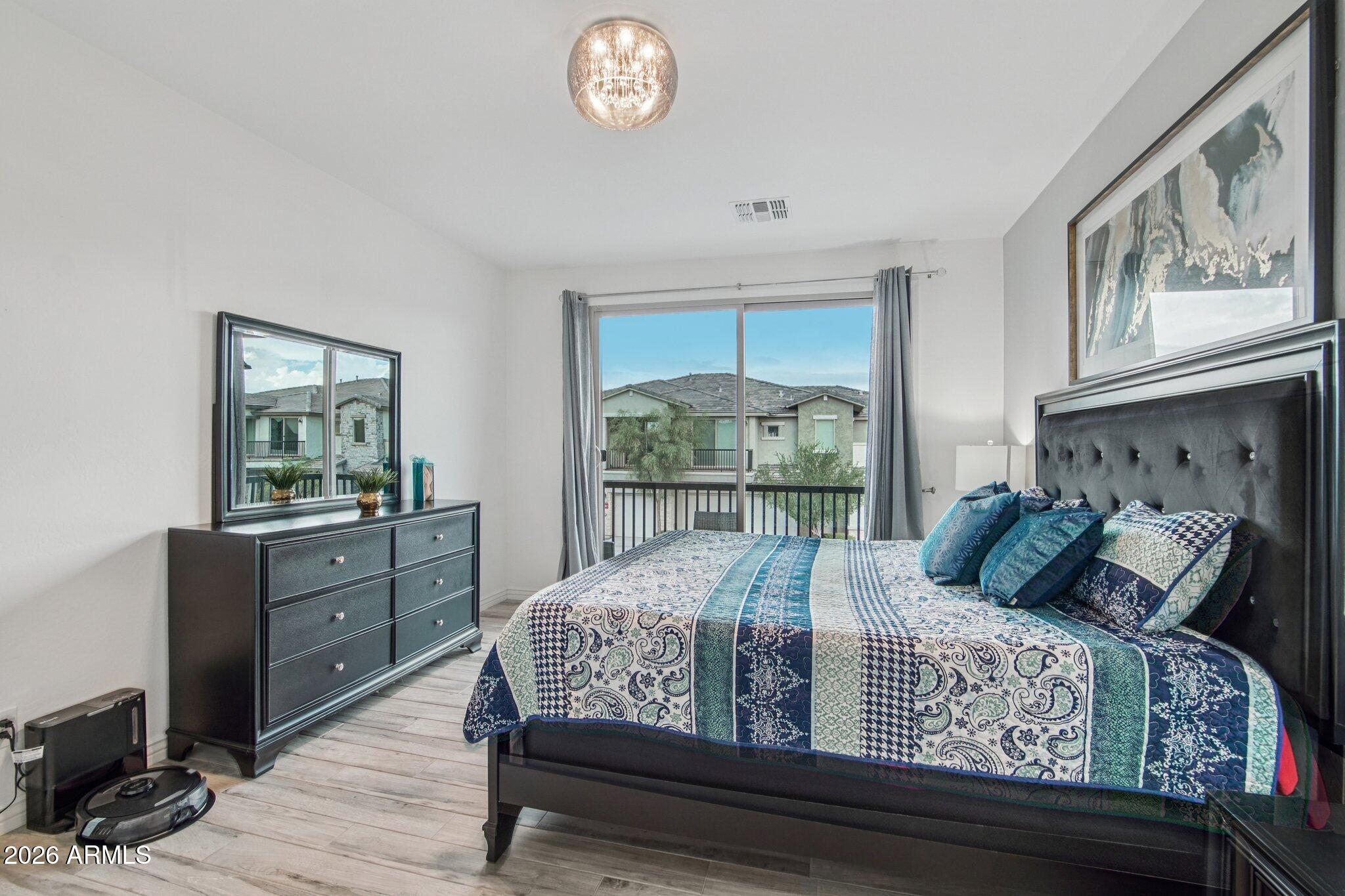 5100 E RANCHO PALOMA Drive 2072