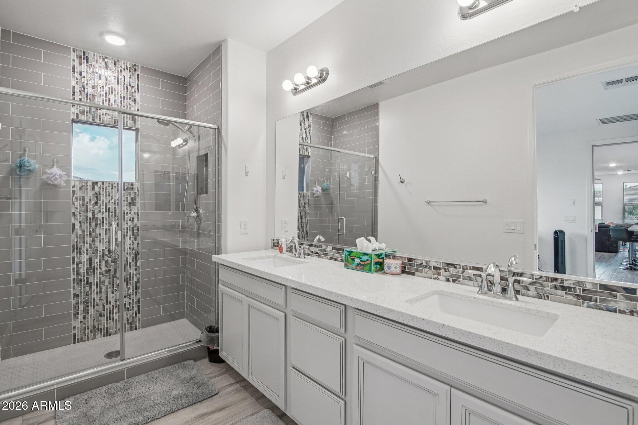 5100 E RANCHO PALOMA Drive 2072