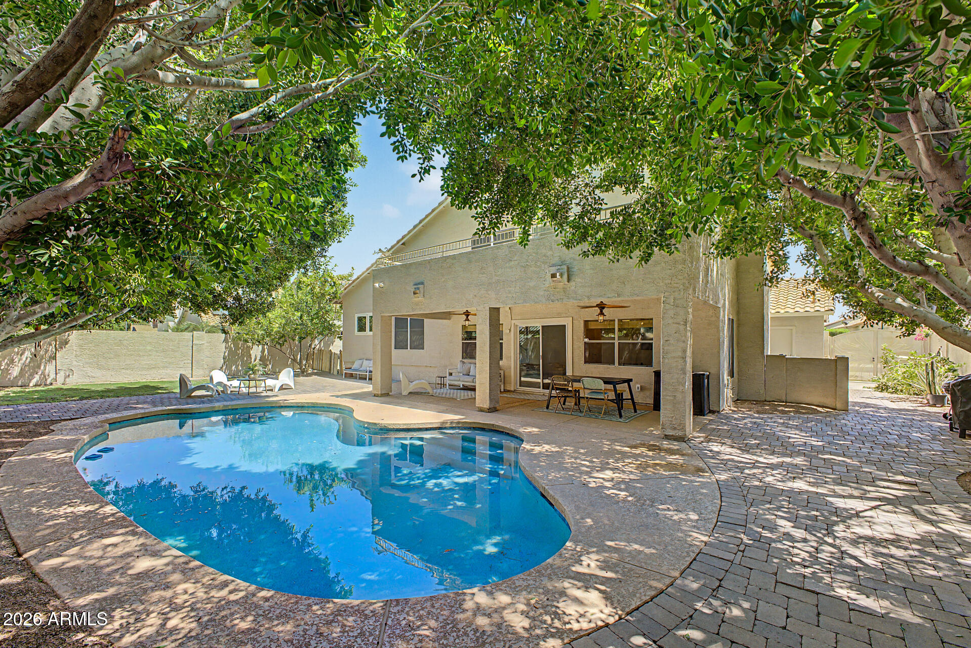 7826 W KERRY Lane