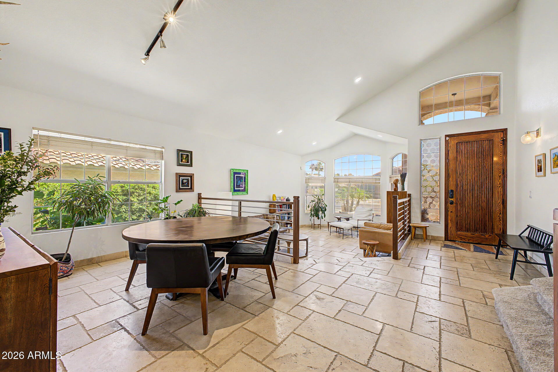 7826 W KERRY Lane
