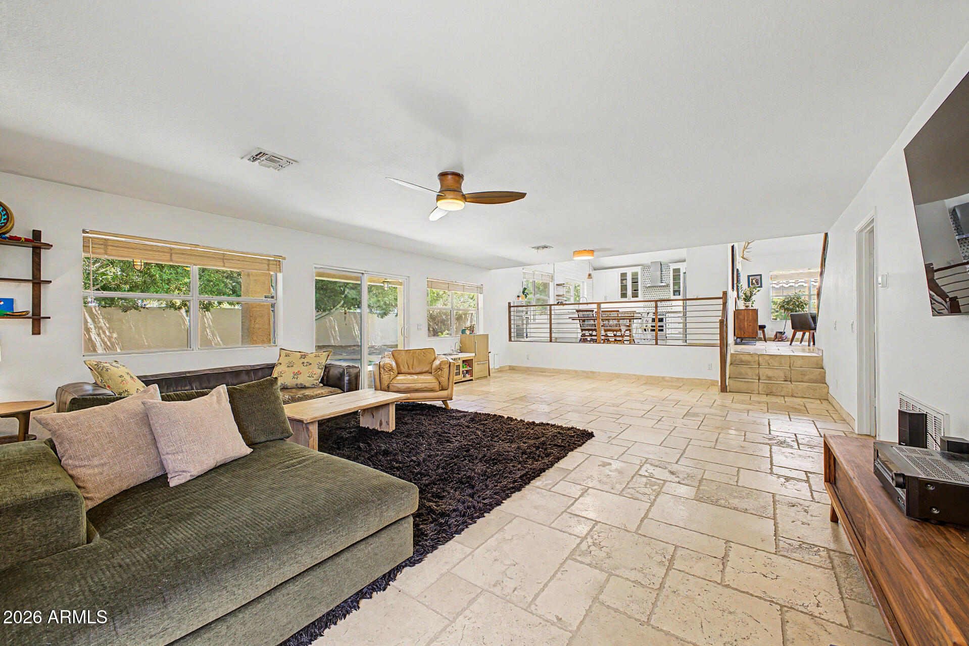 7826 W KERRY Lane