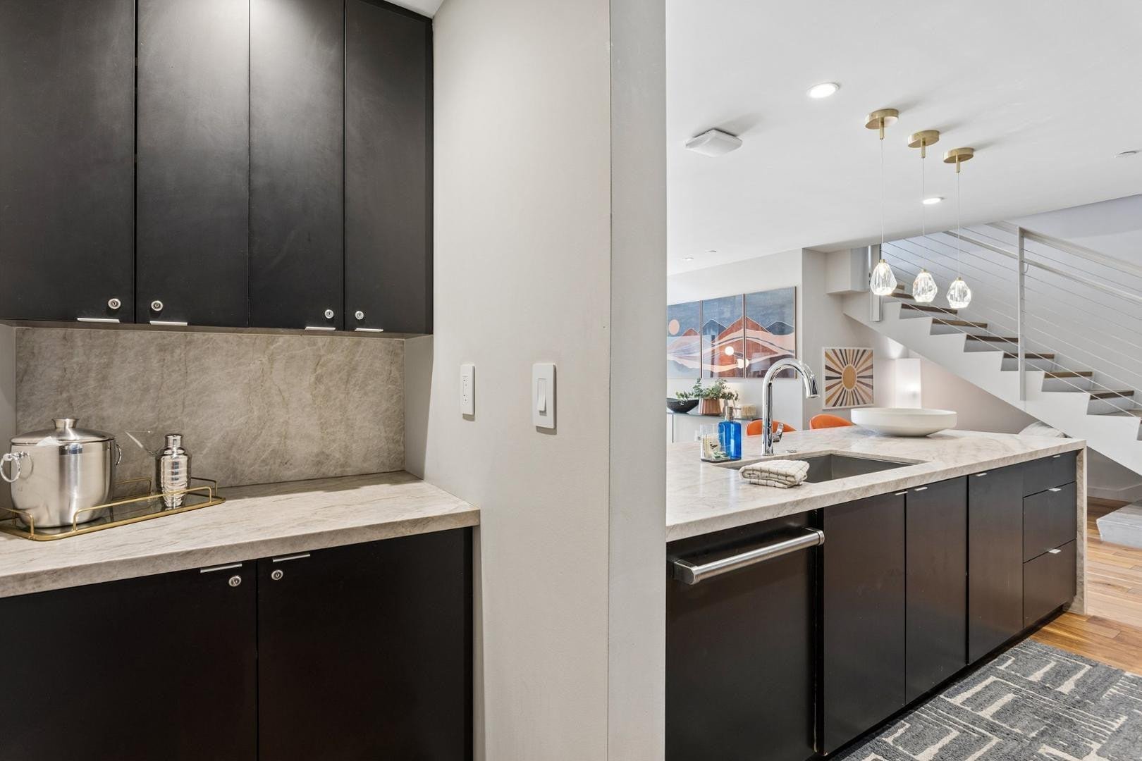 5455 E Lincoln Drive 1010