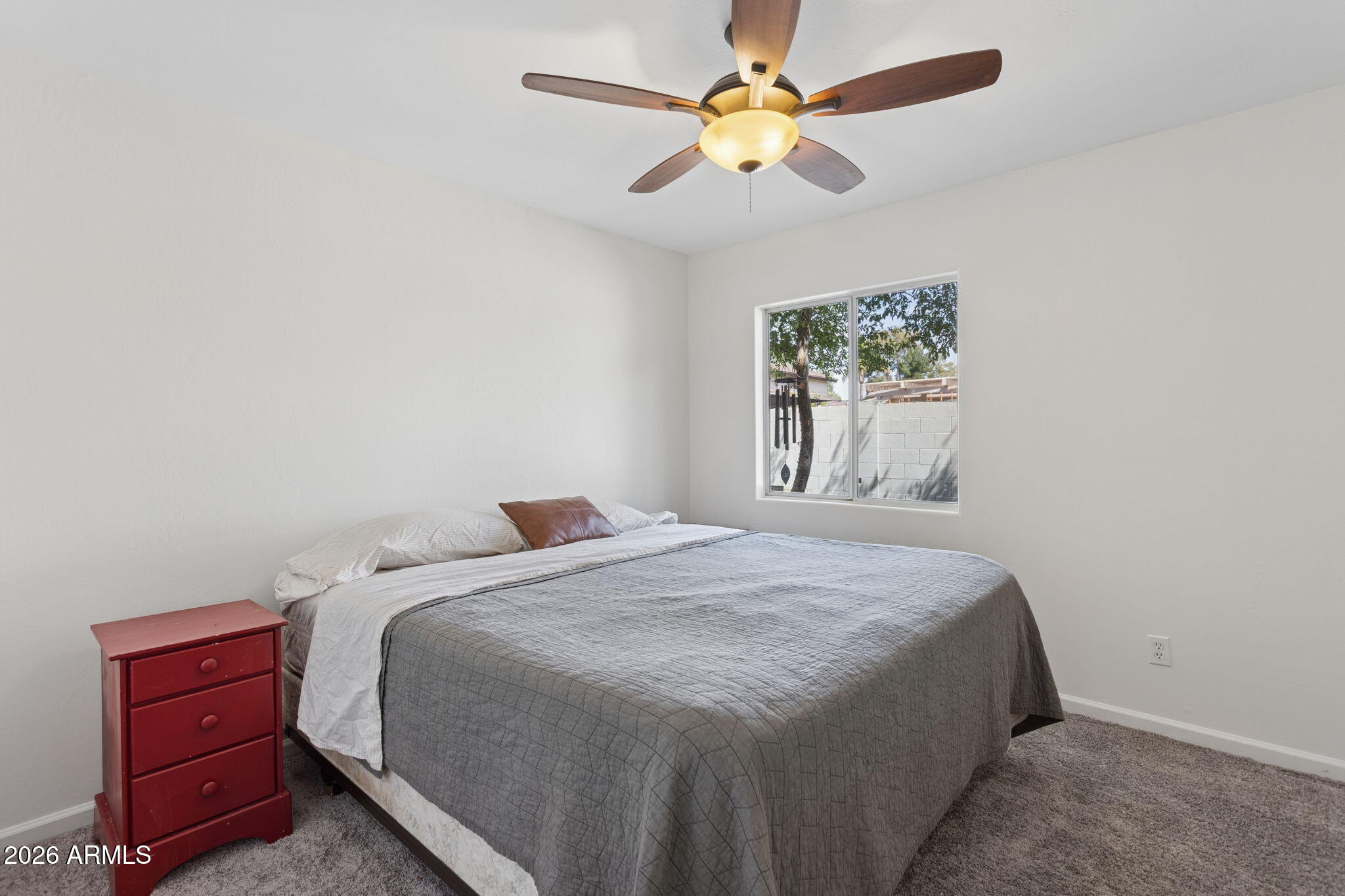 124 W El Caminito Drive