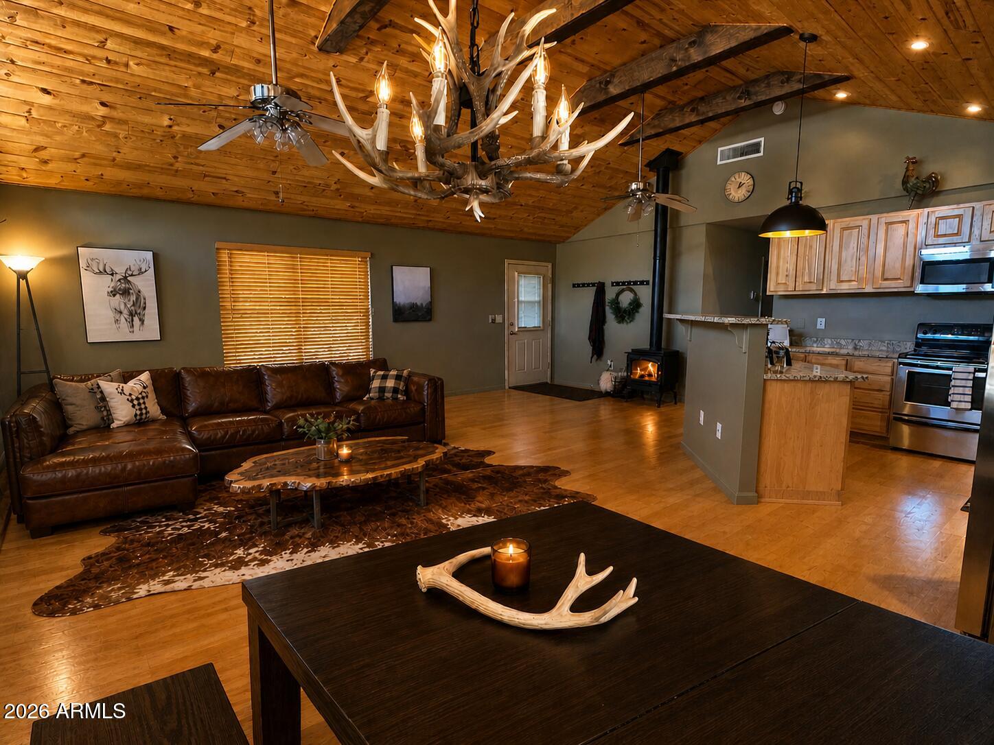 131 E JACKSHOE Trail