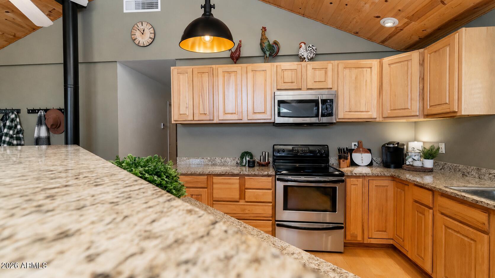 131 E JACKSHOE Trail