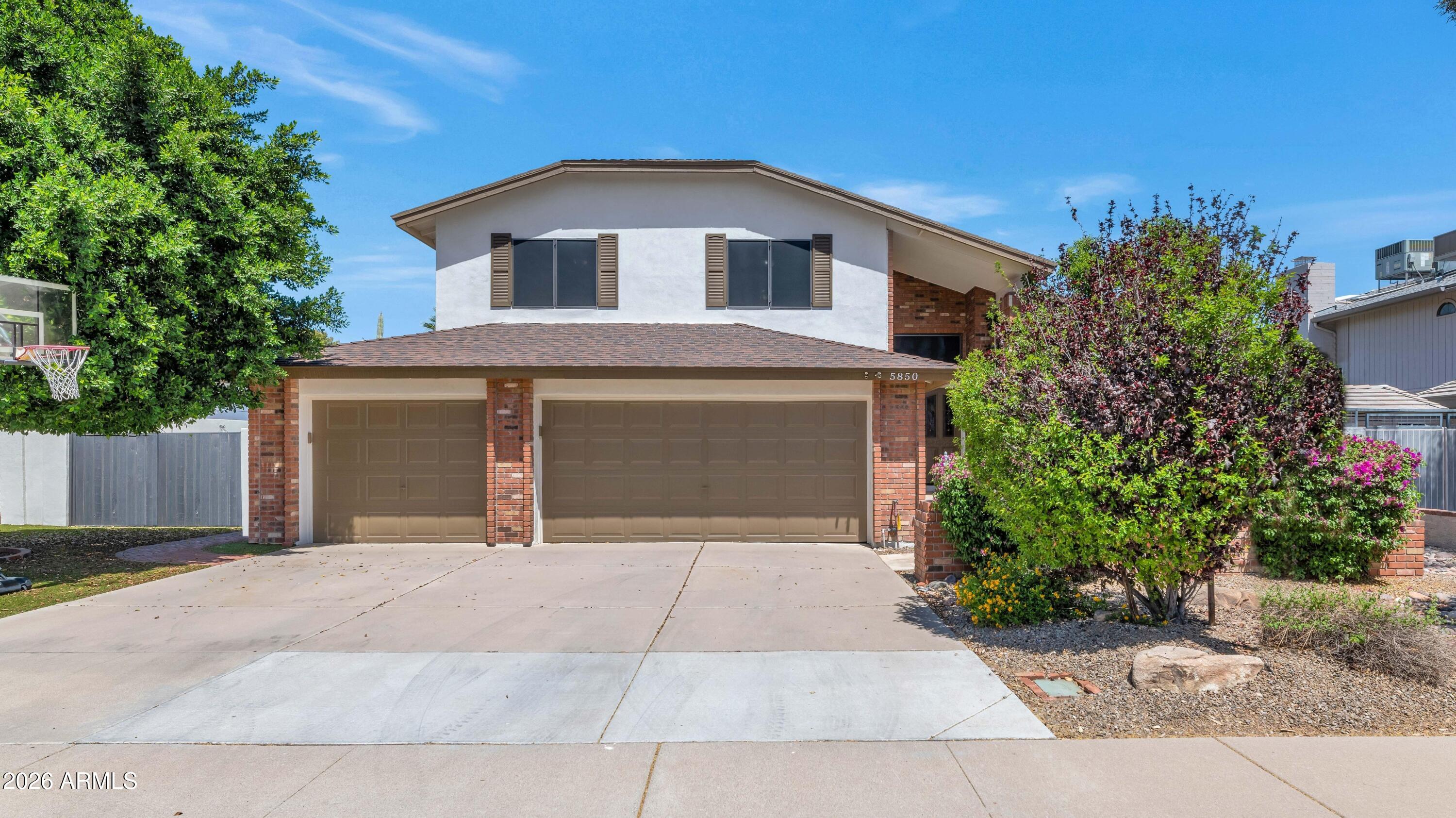 5850 E KATHLEEN Road