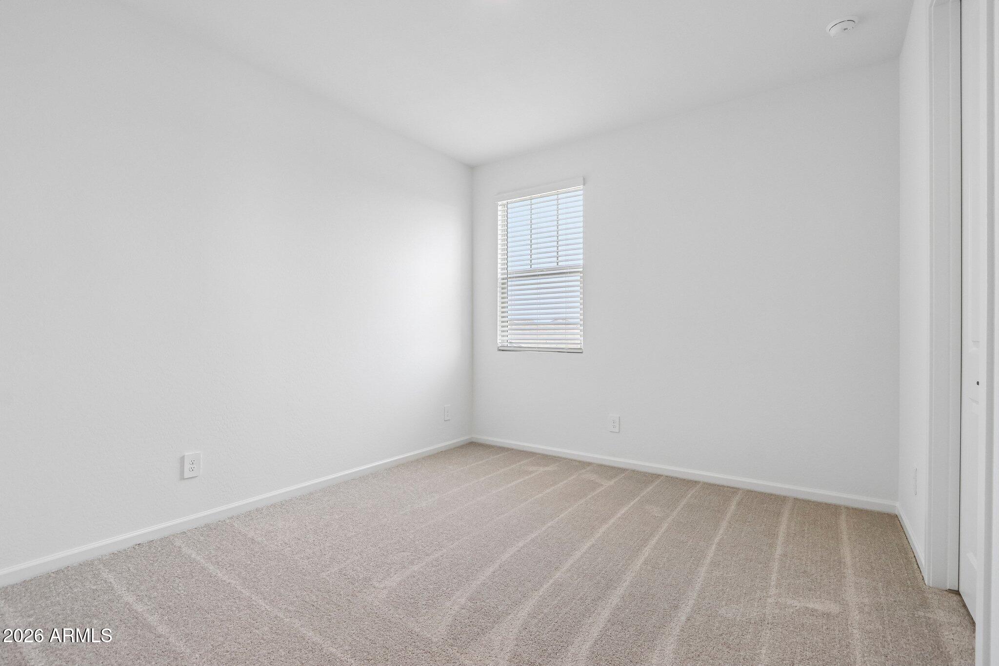 15603 W ONYX Avenue