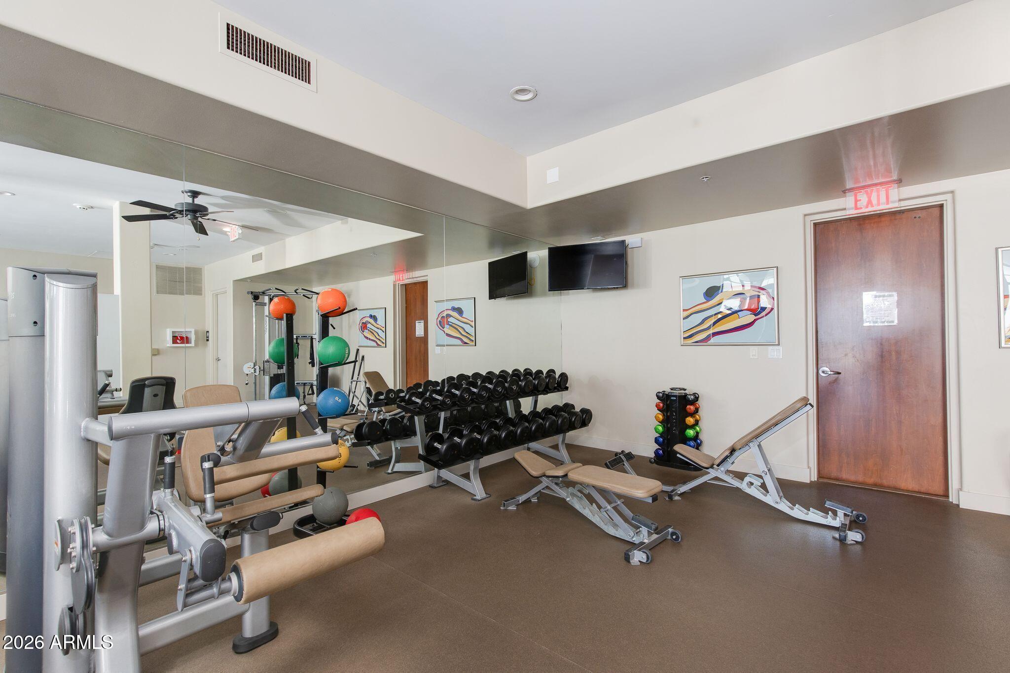 8 E BILTMORE Estate 114