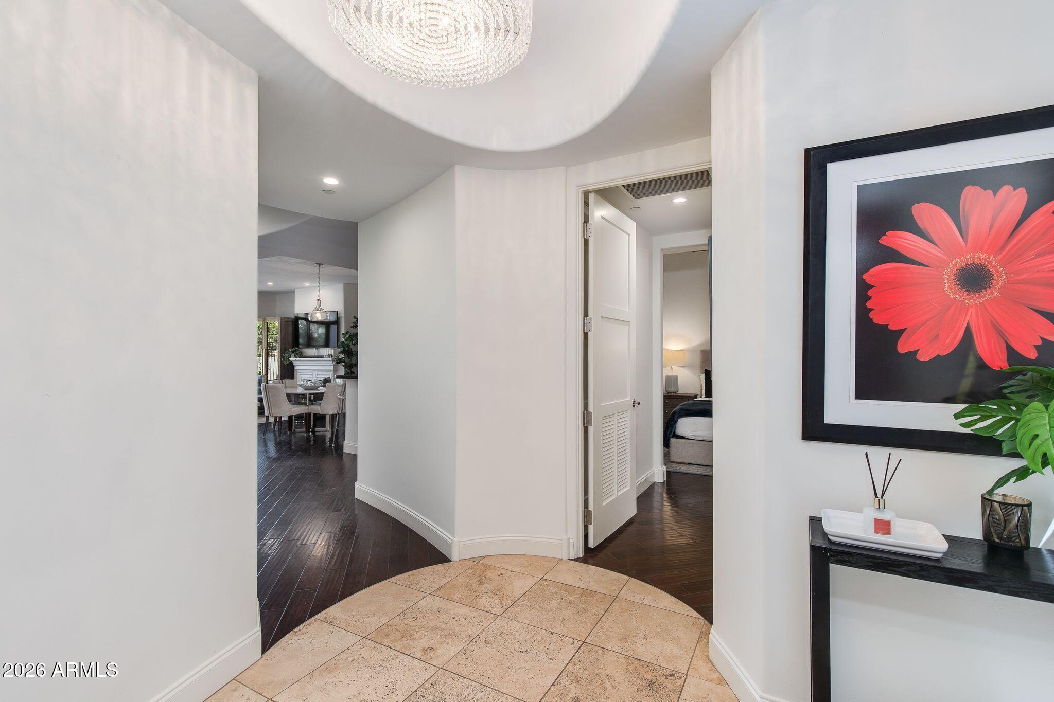 8 E BILTMORE Estate 114