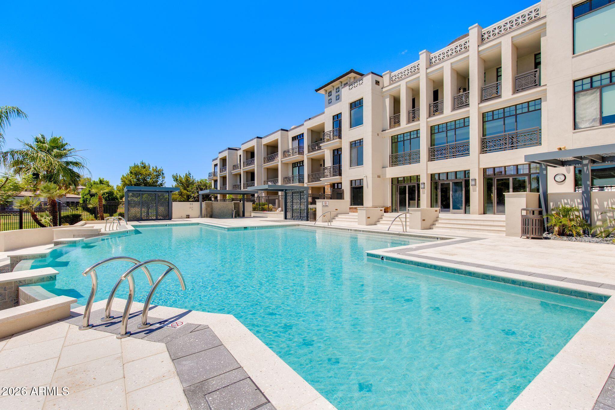 8 E BILTMORE Estate 114