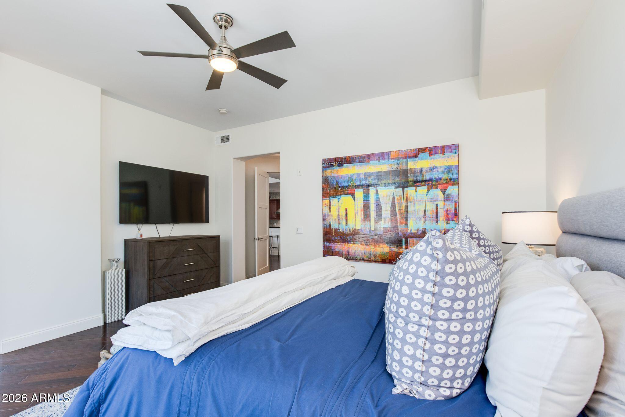 8 E BILTMORE Estate 114