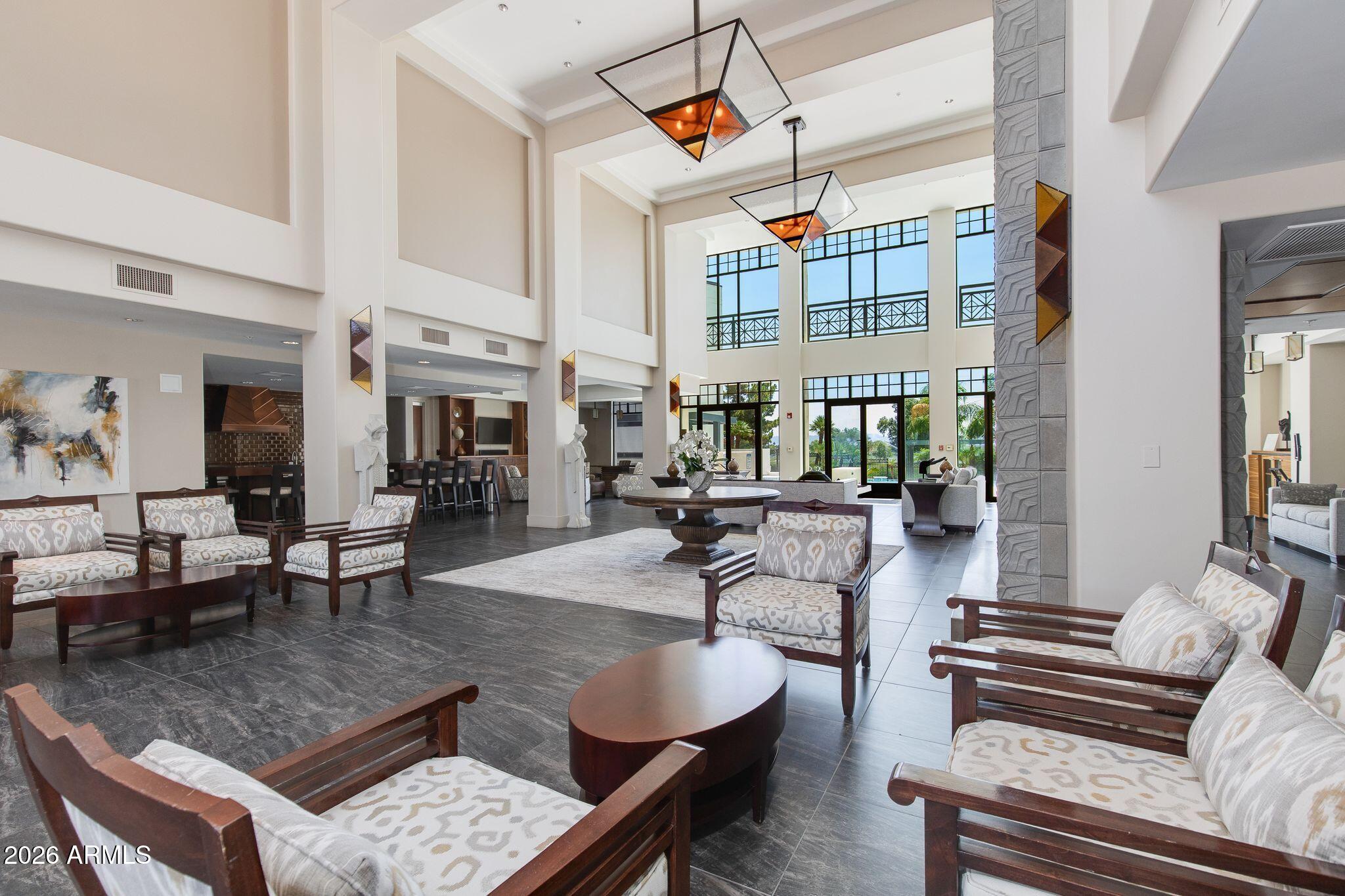 8 E BILTMORE Estate 114